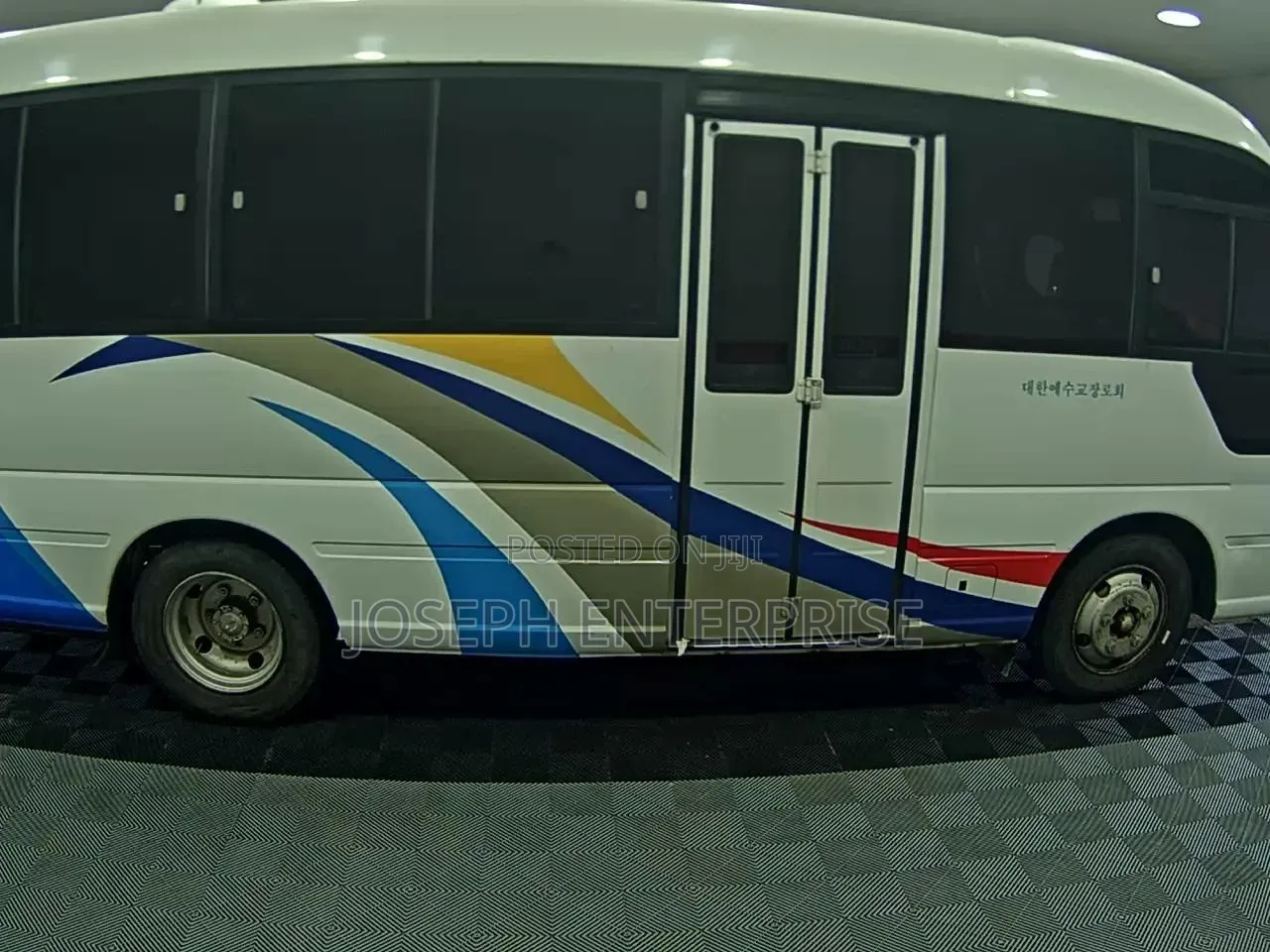 Hyundai County 2015 White