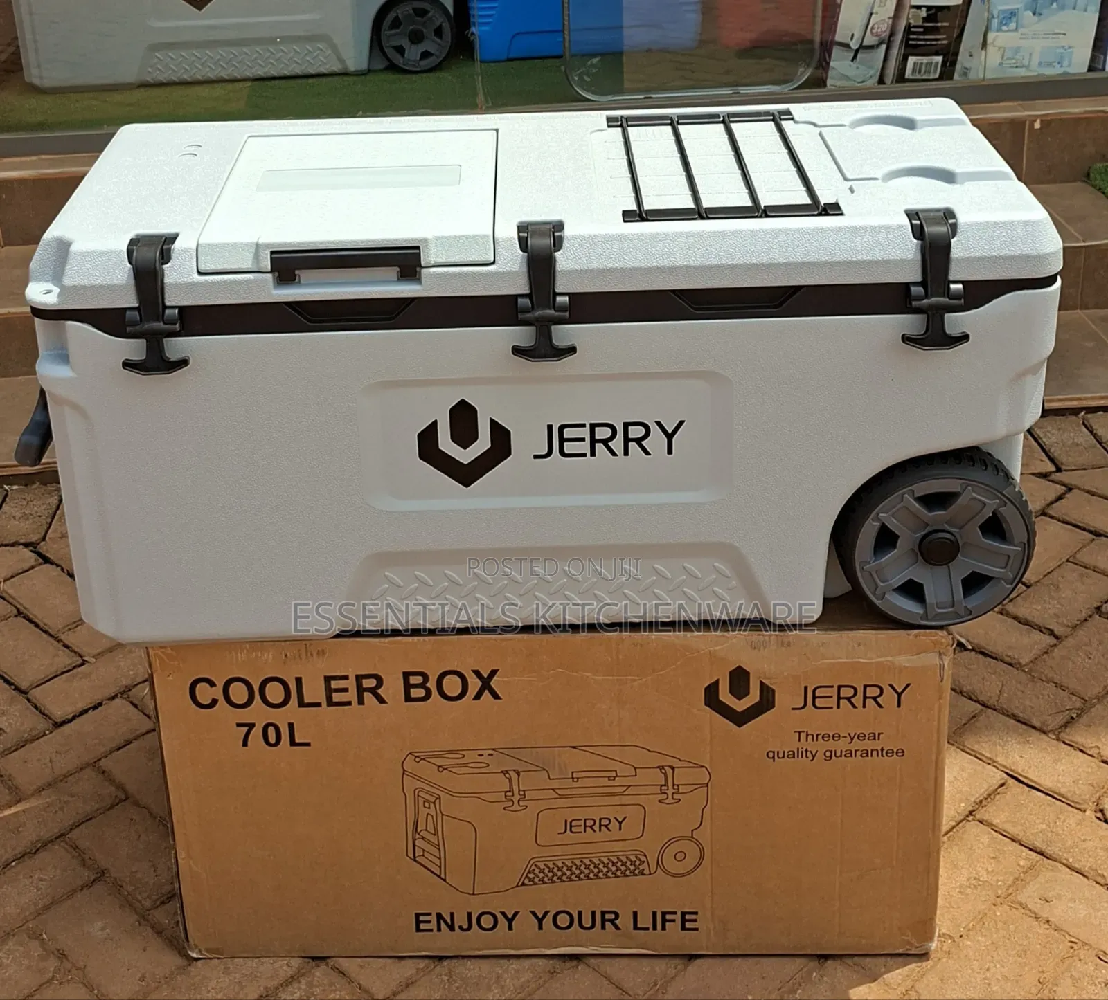 Jerry 100L Heavy-Duty Ice Chest