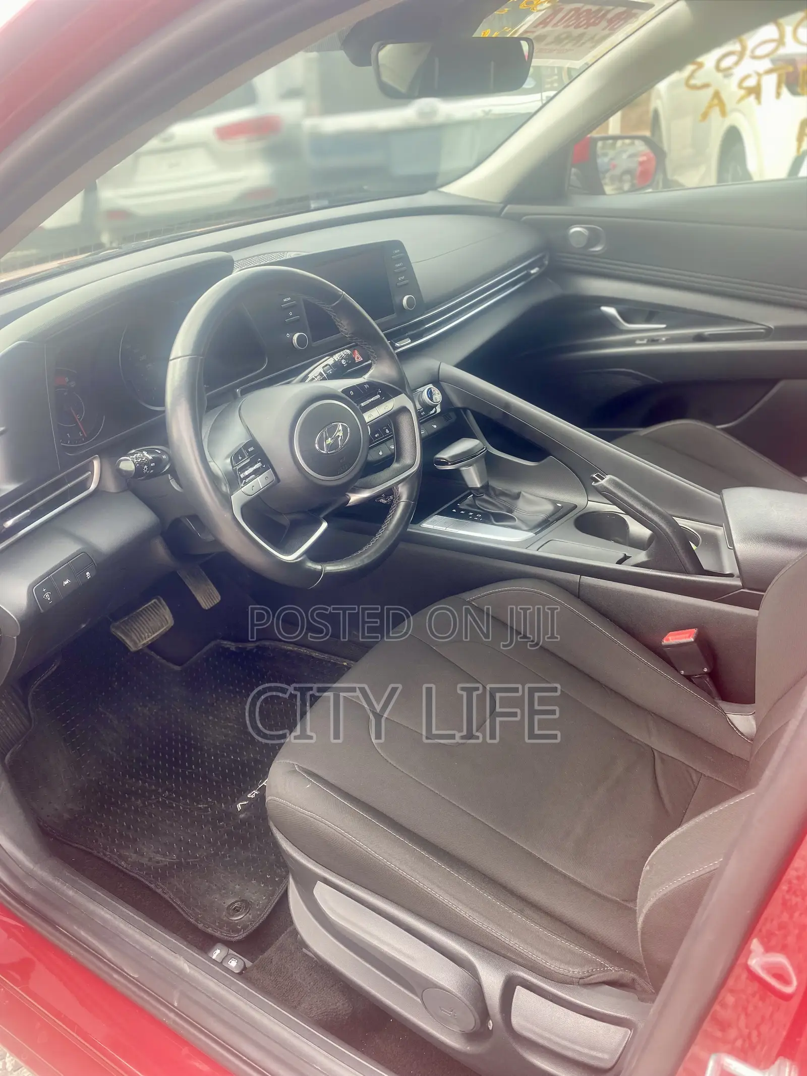 Hyundai Elantra 2021 Red