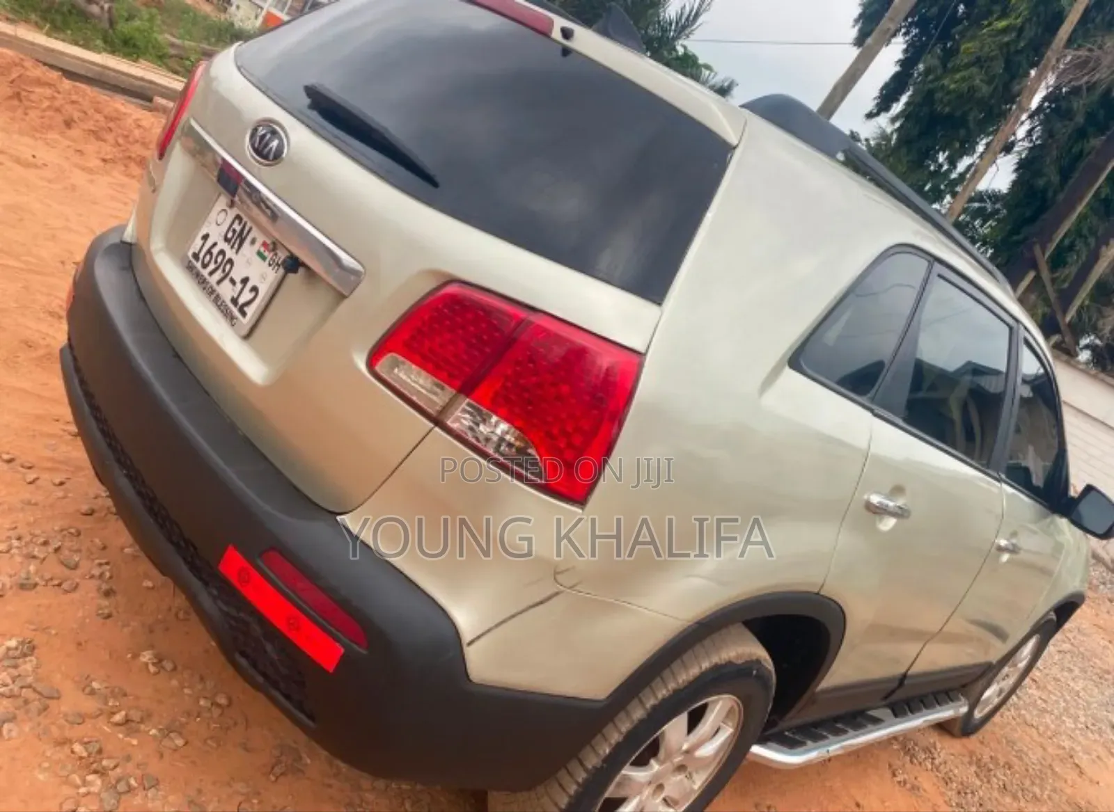 Kia Sorento 2011 Silver