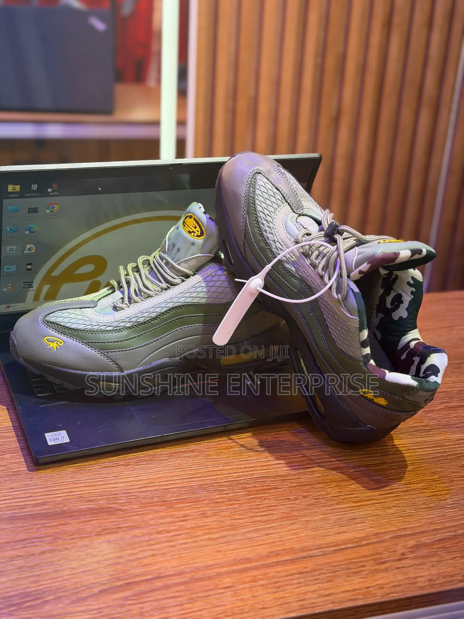 Nike Air Shoe
