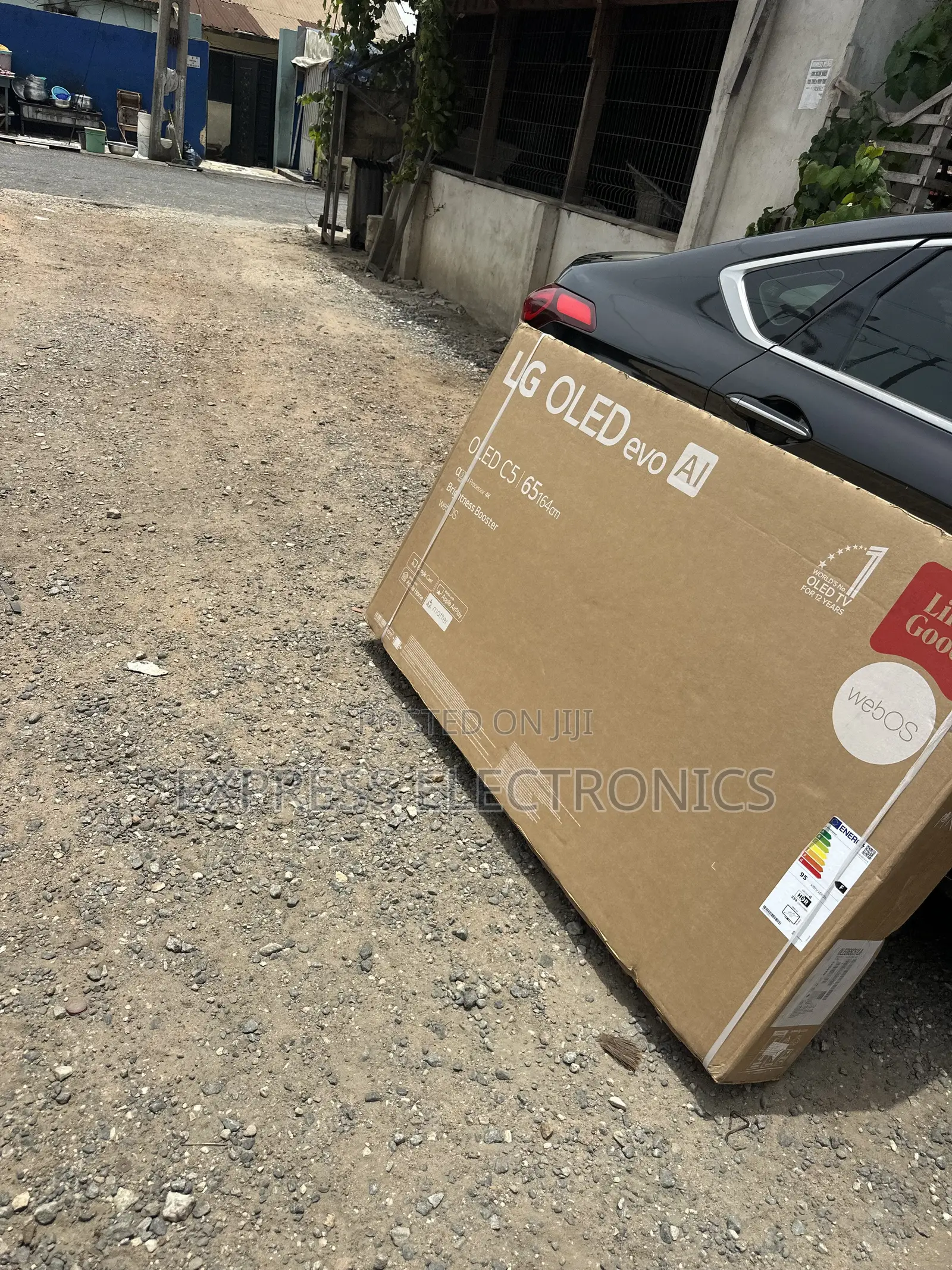 Grab the New LG OLED CS 65 Inch Smart TV 2022 OLED65CS6LA
