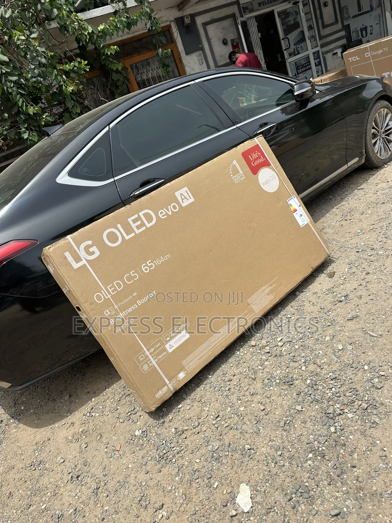 Zealous Sleek LG OLED CS 65 Inch Smart TV 2022 OLED65CS6LA