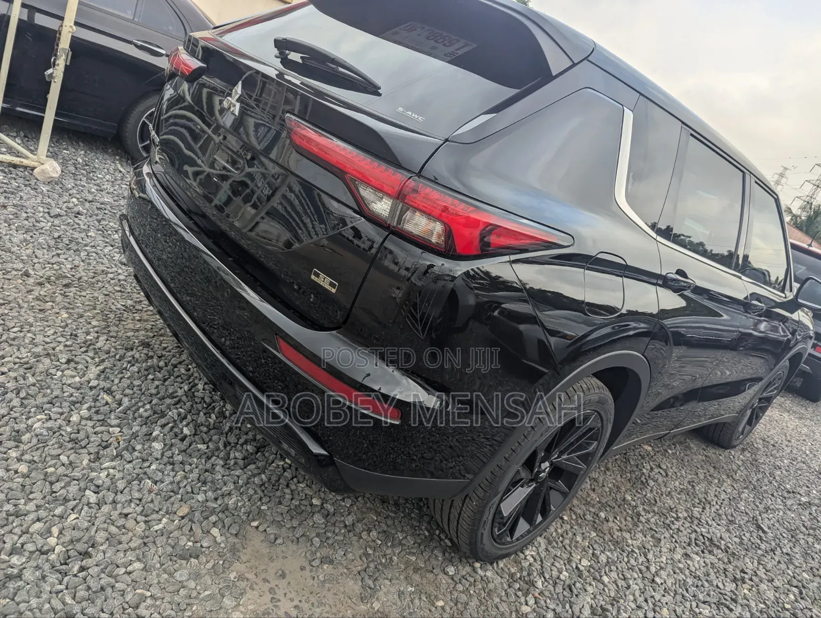 Mitsubishi Outlander 2023 Black