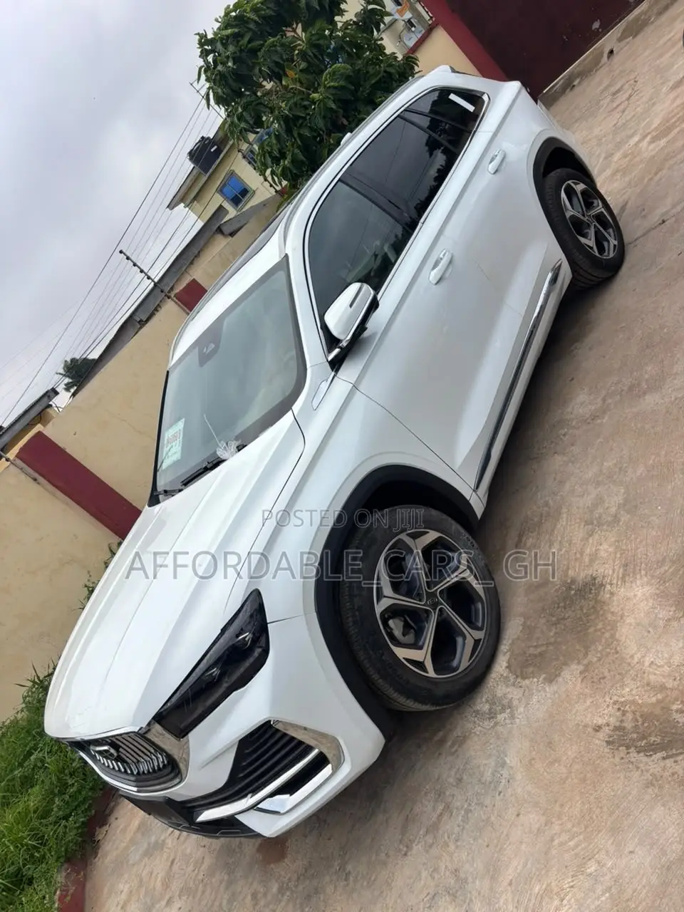 Geely Monjaro 2023 White