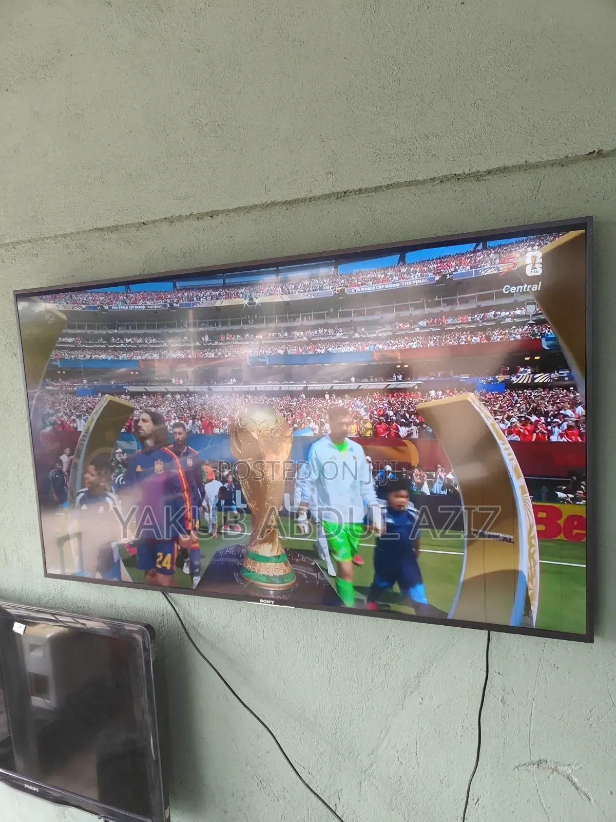 65 Inches Sony Smart 