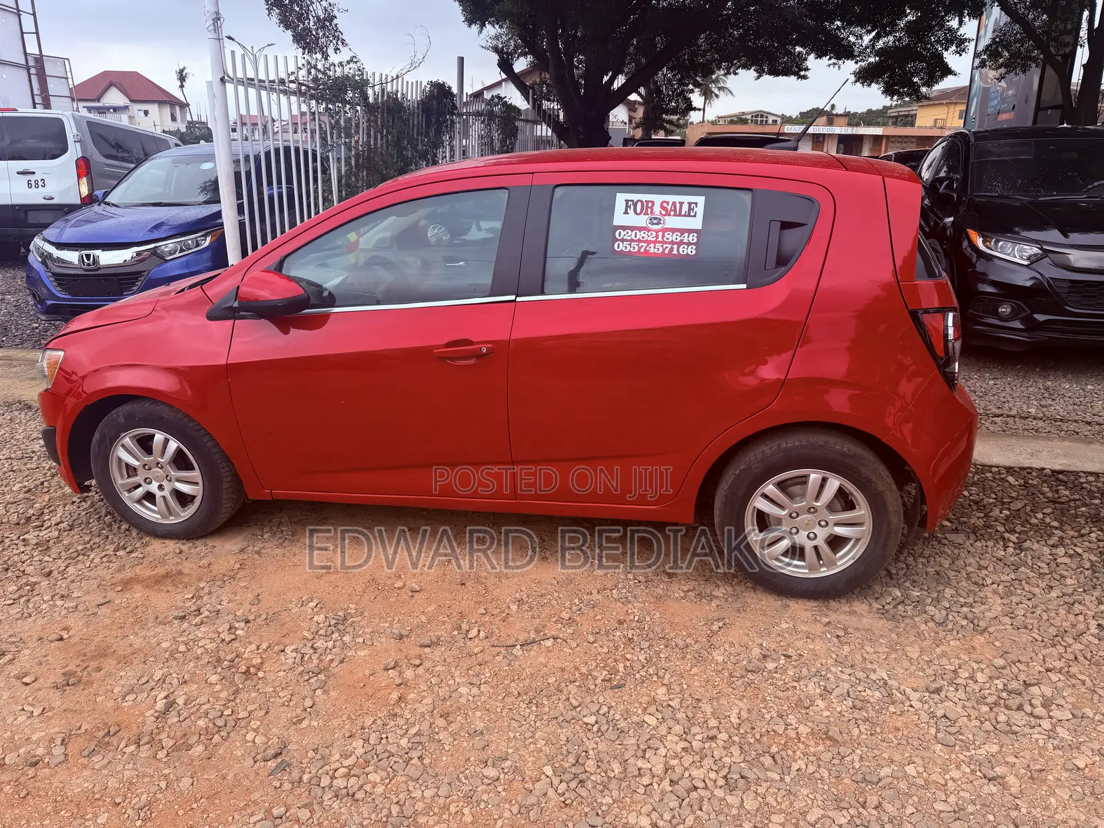 Chevrolet Sonic 1LS 2012 Beige