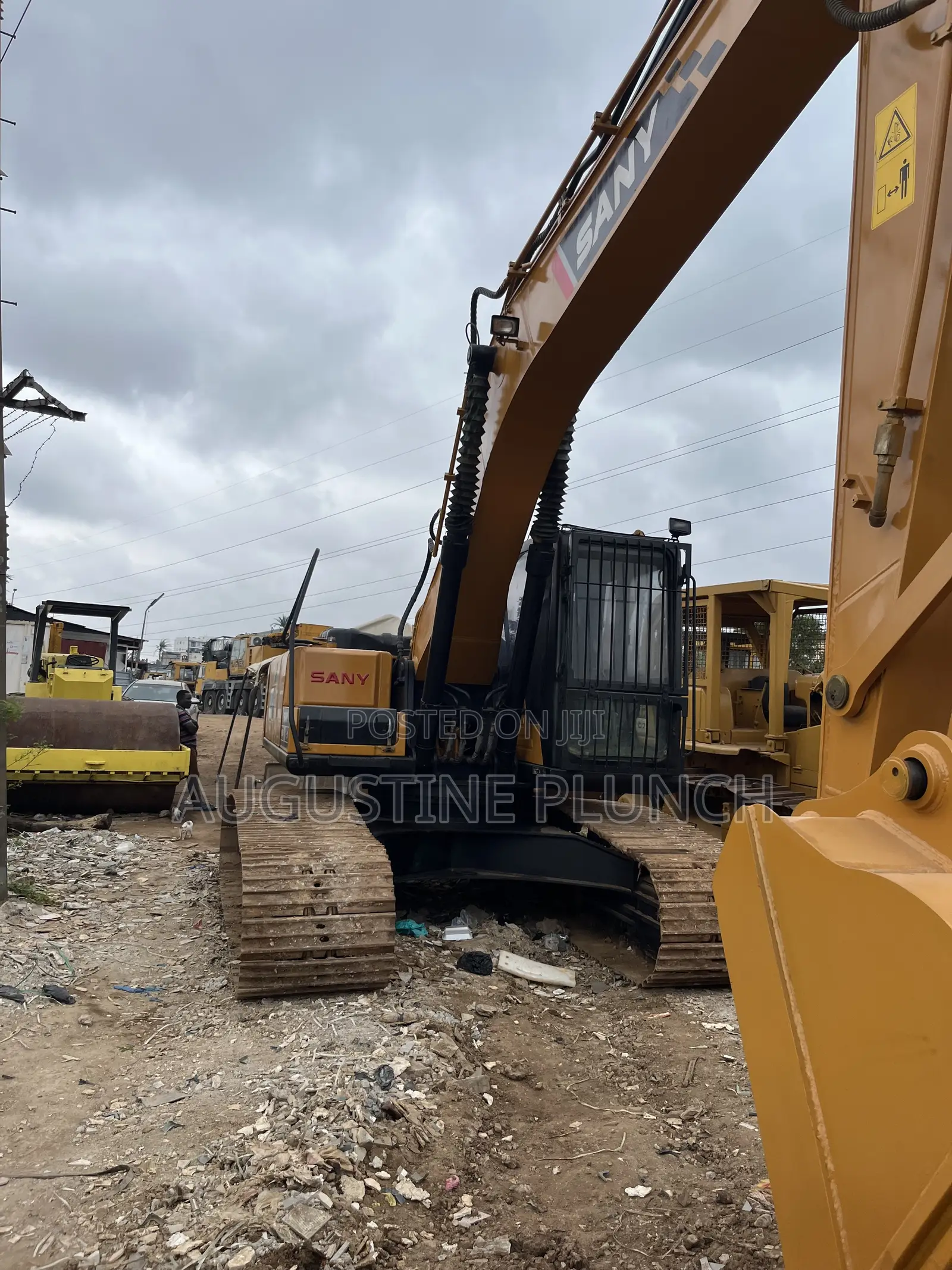 Sany 215 Water Truck Excavator