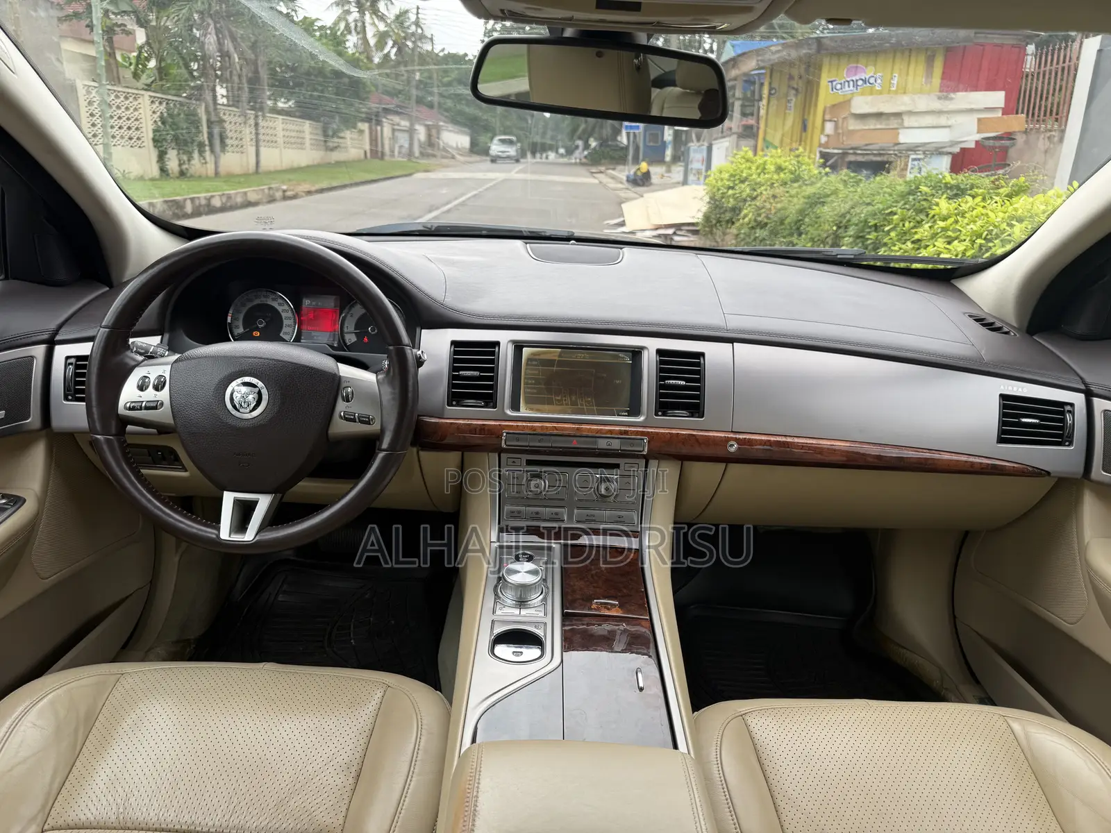 Jaguar XF Premium 2010 Gray