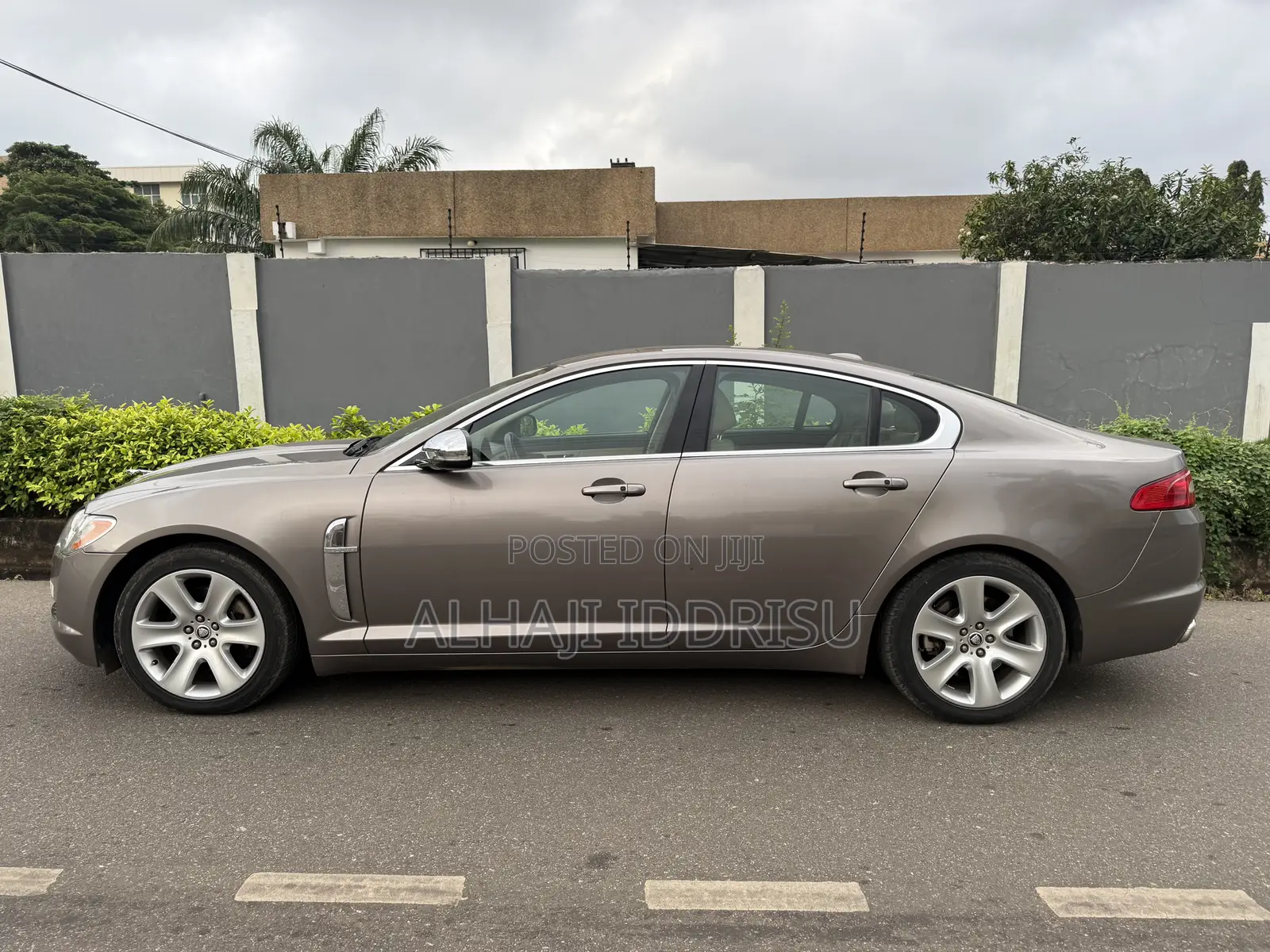Jaguar XF Premium 2010 Gray