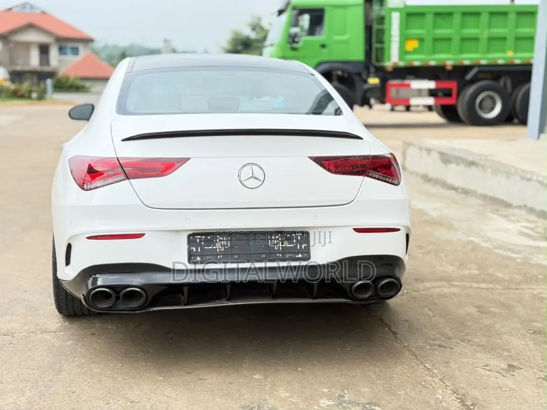 Mercedes-Benz CLA-Class CLA 250 4MATIC Sedan 2020 White