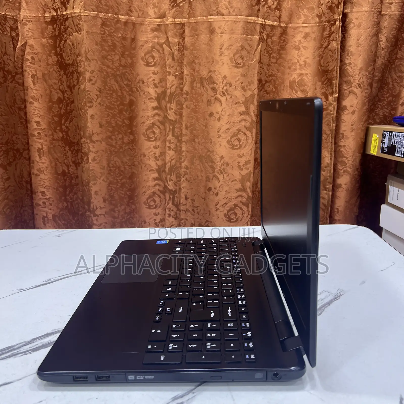Laptop Acer TravelMate 8GB Intel Core i3 SSD 256GB