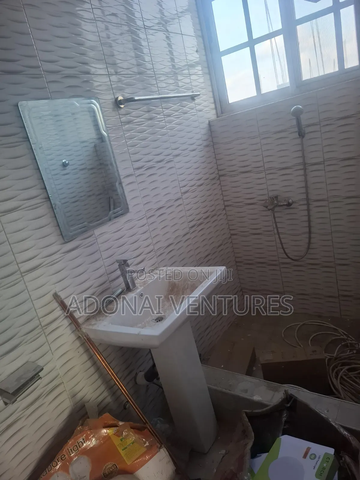 3bdrm Apartment in Santasi Anyinam, Kumasi Metropolitan for rent