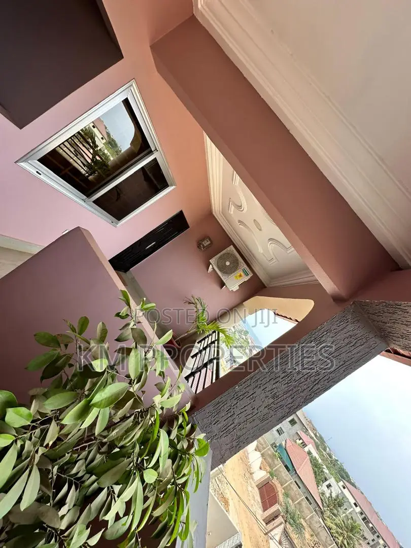 Furnished 2 Beds in Adenta-Sakora