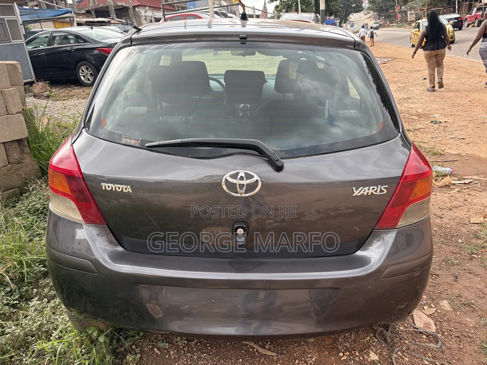 Toyota Yaris 2010 Gray