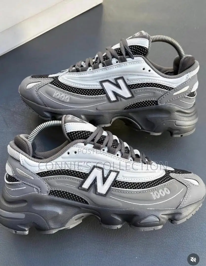 New Balance 1000