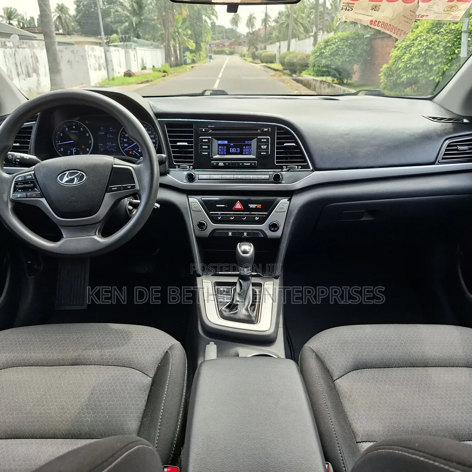 Hyundai Elantra 2017 Black