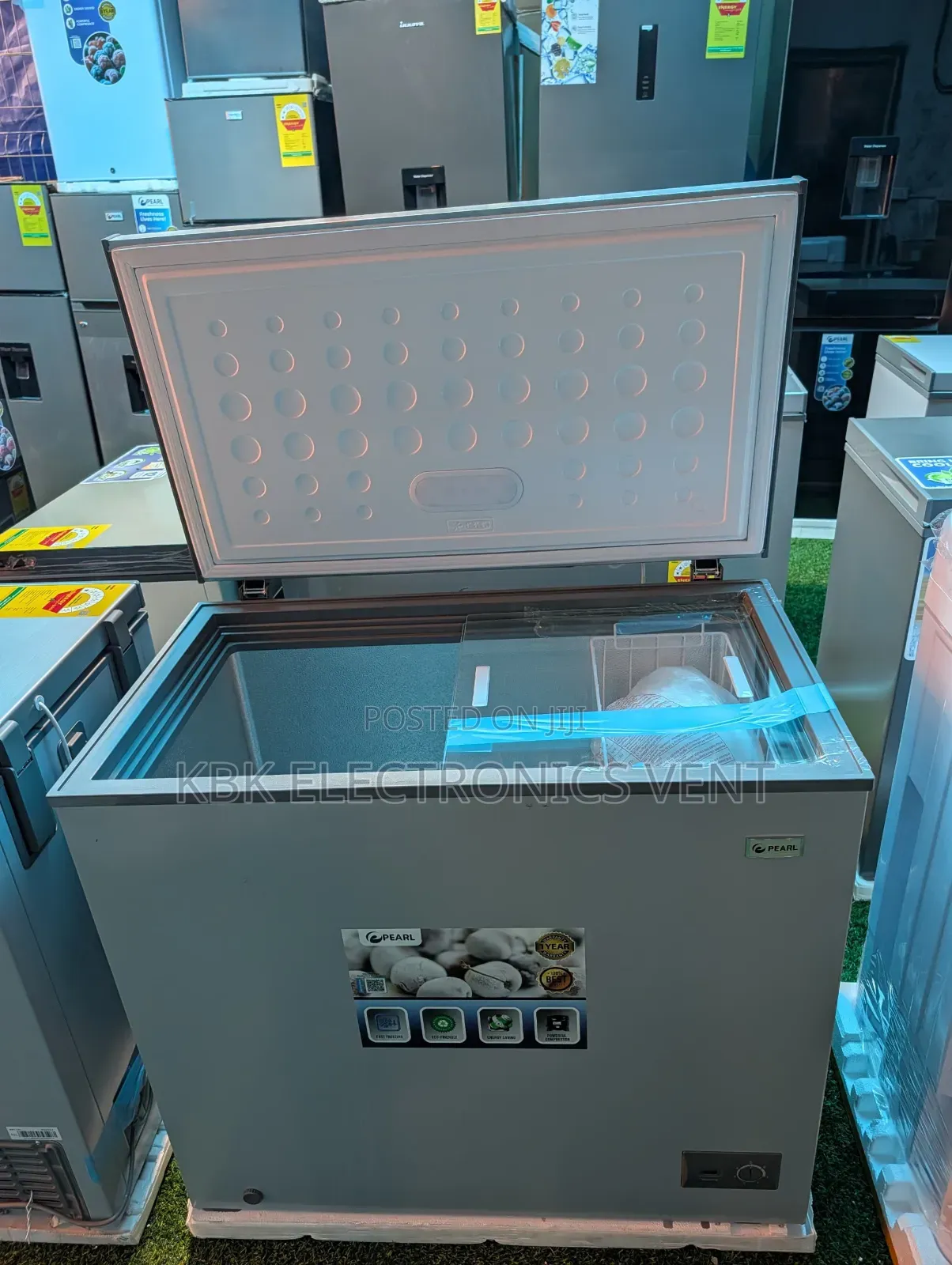 Pearl 250ltr Chest Freezer