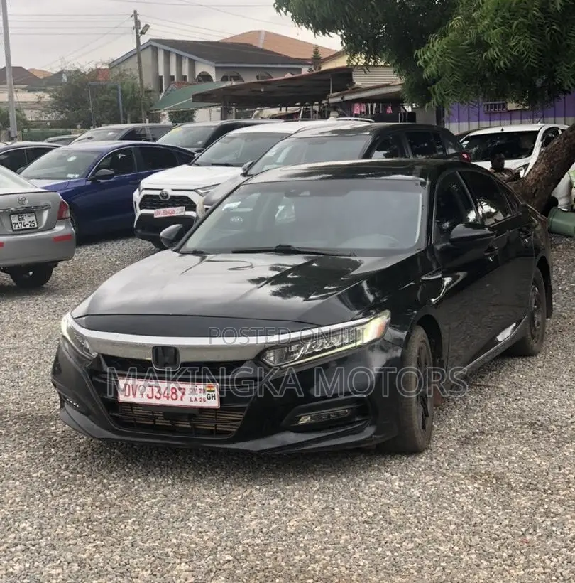 Honda Accord Touring 2.0T 2018 Black