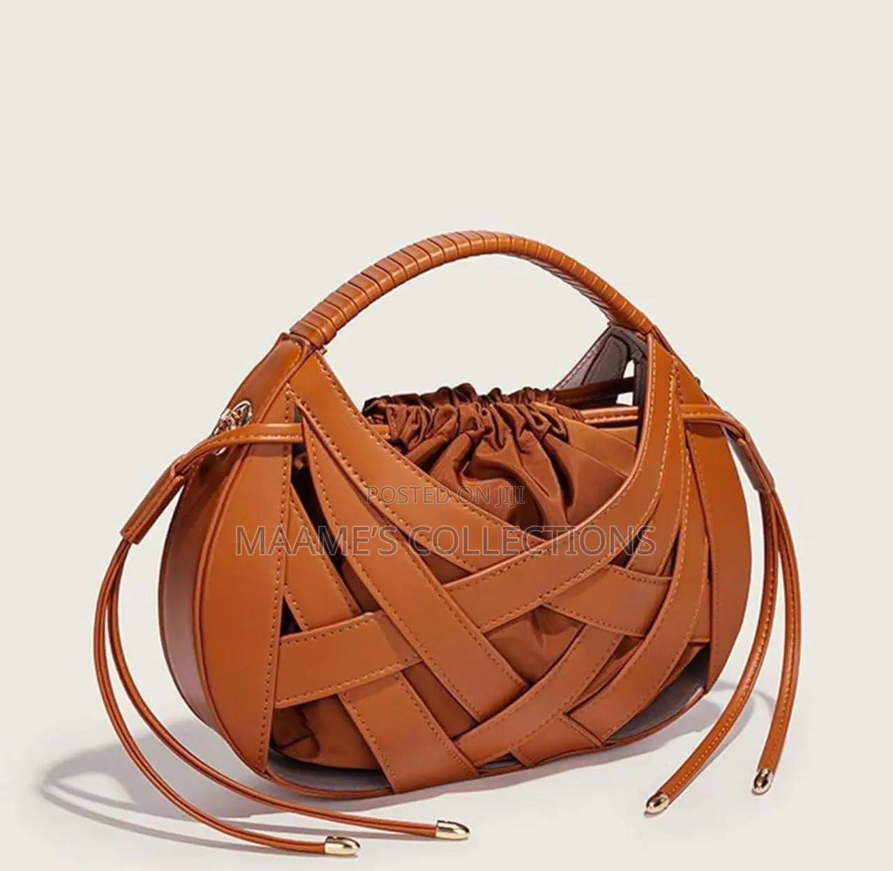 Luxury Classy Woven Handbag for Ladies With Top Handle (In a Box)