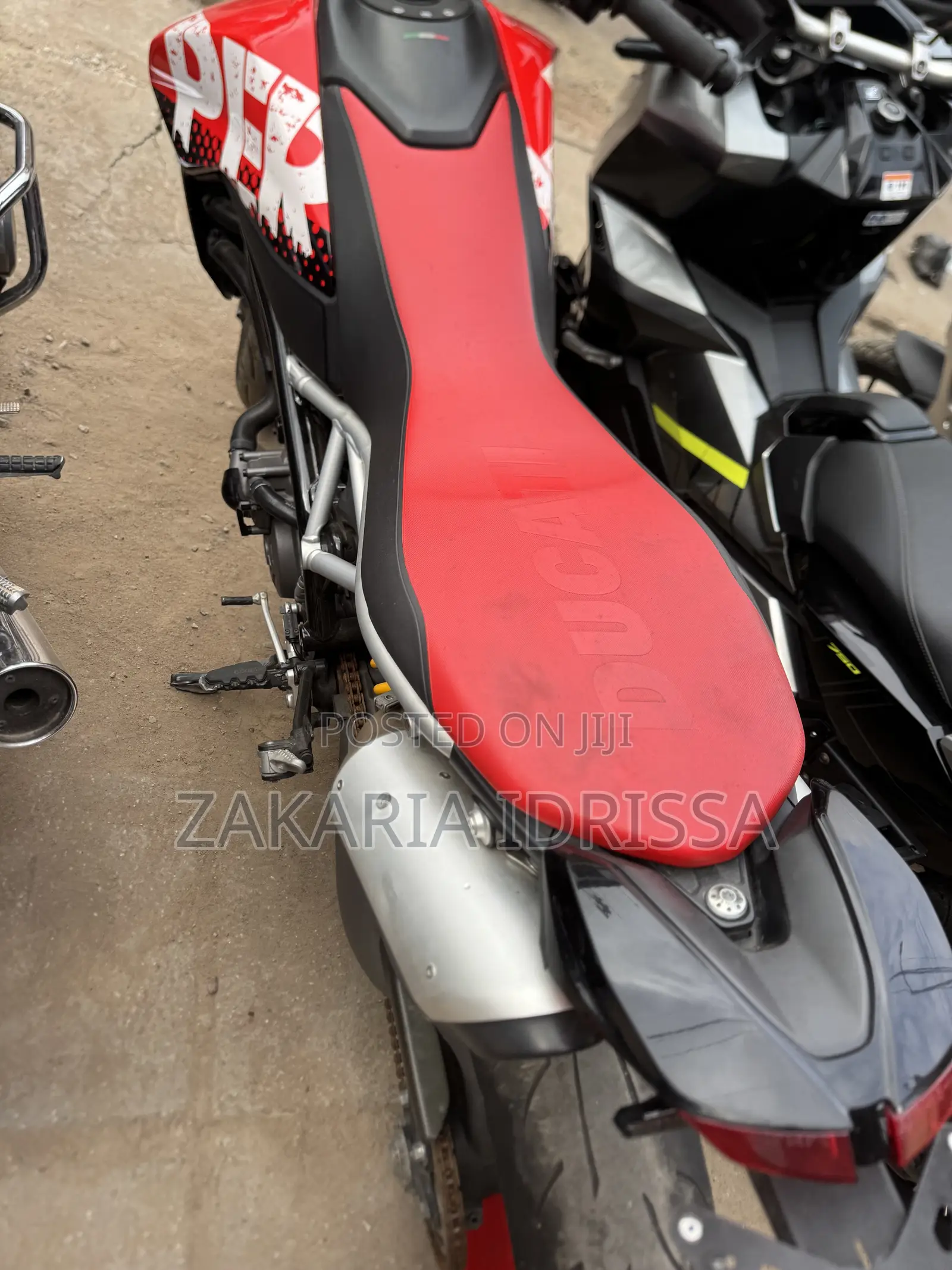 Ducati Hypermotard 950 RVE 2024 Red