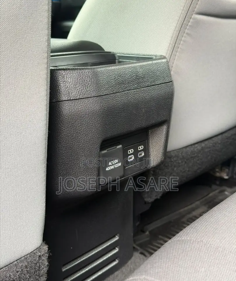 Toyota Tacoma 2025 Black