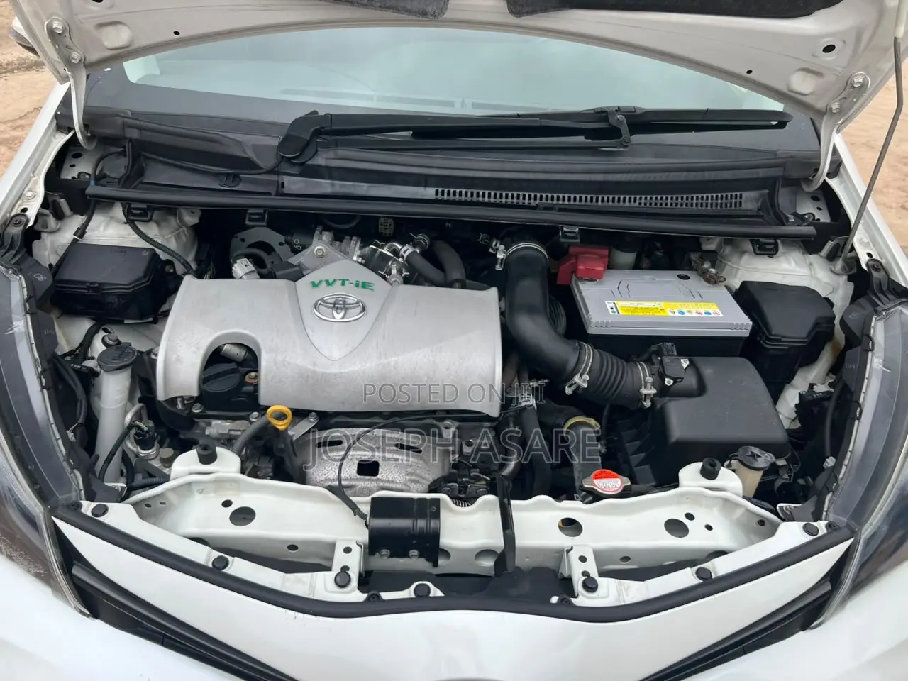 Toyota Vitz 2015 White