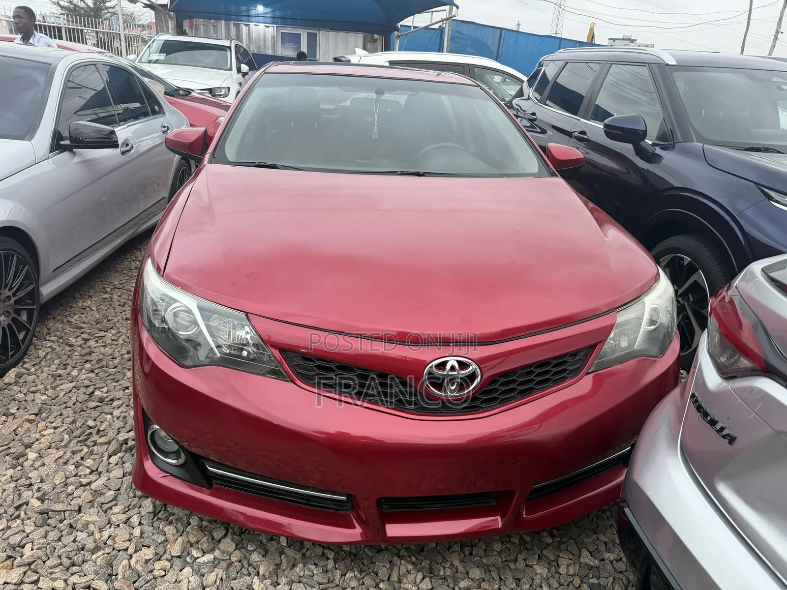 Toyota Camry SE Sport 4dr Sedan w/Prod. End 11/13 (2.5L 4cyl 6A) 2014