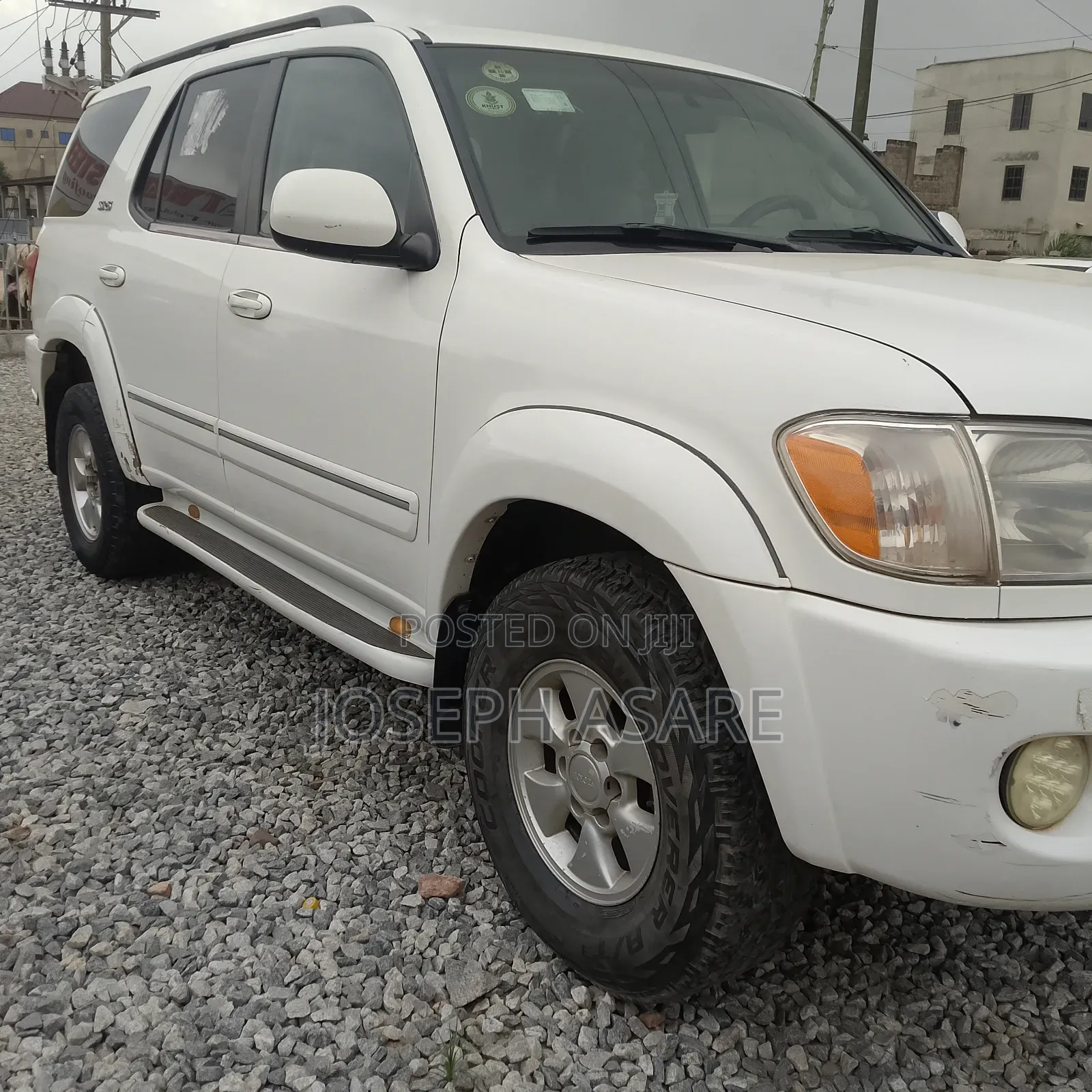 Toyota Sequoia 2004 White