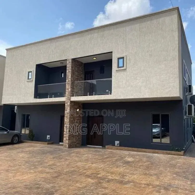 2bdrm Townhouse / Terrace in Upsa for rent