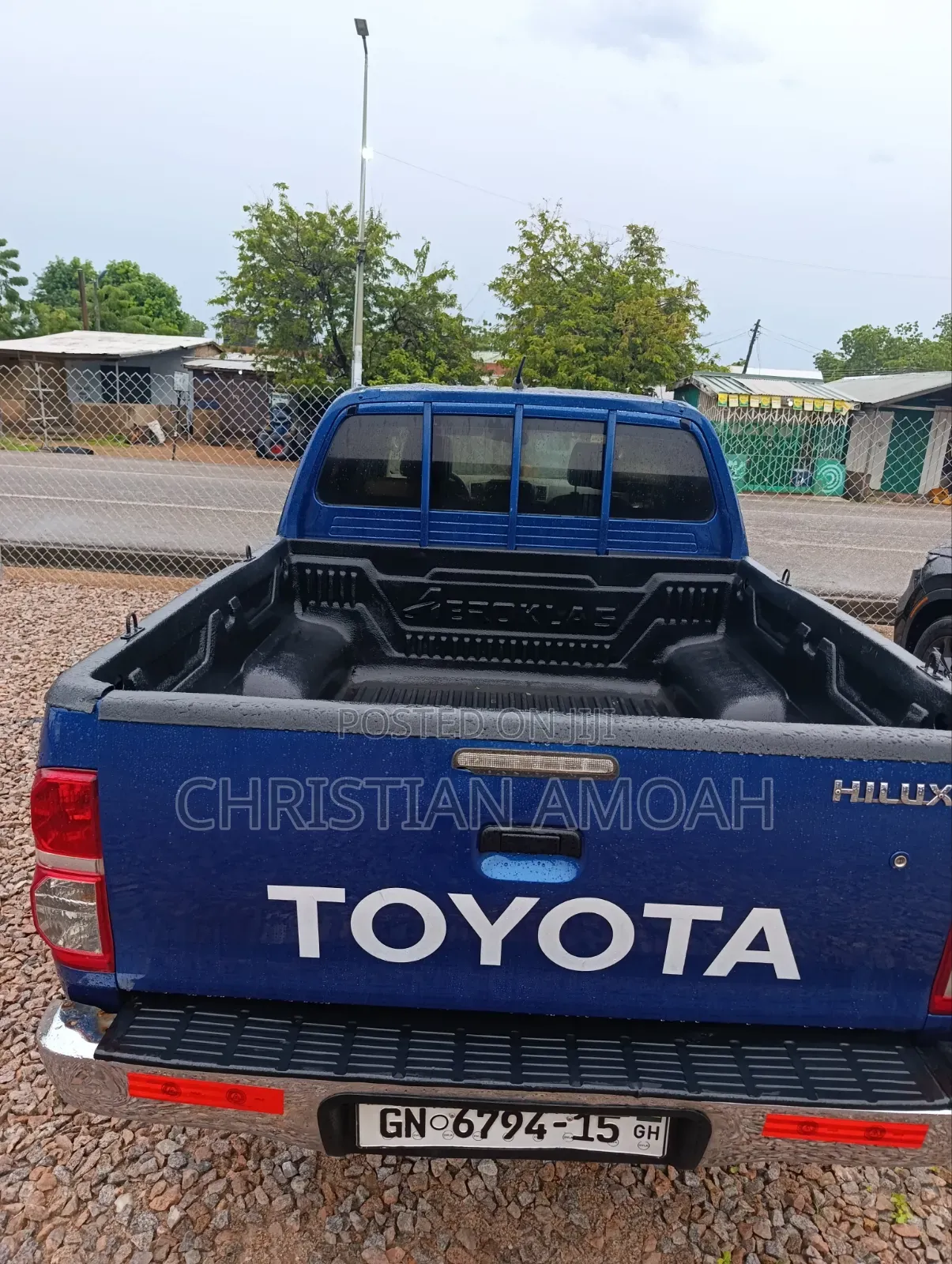 Toyota Hilux 2015 Blue