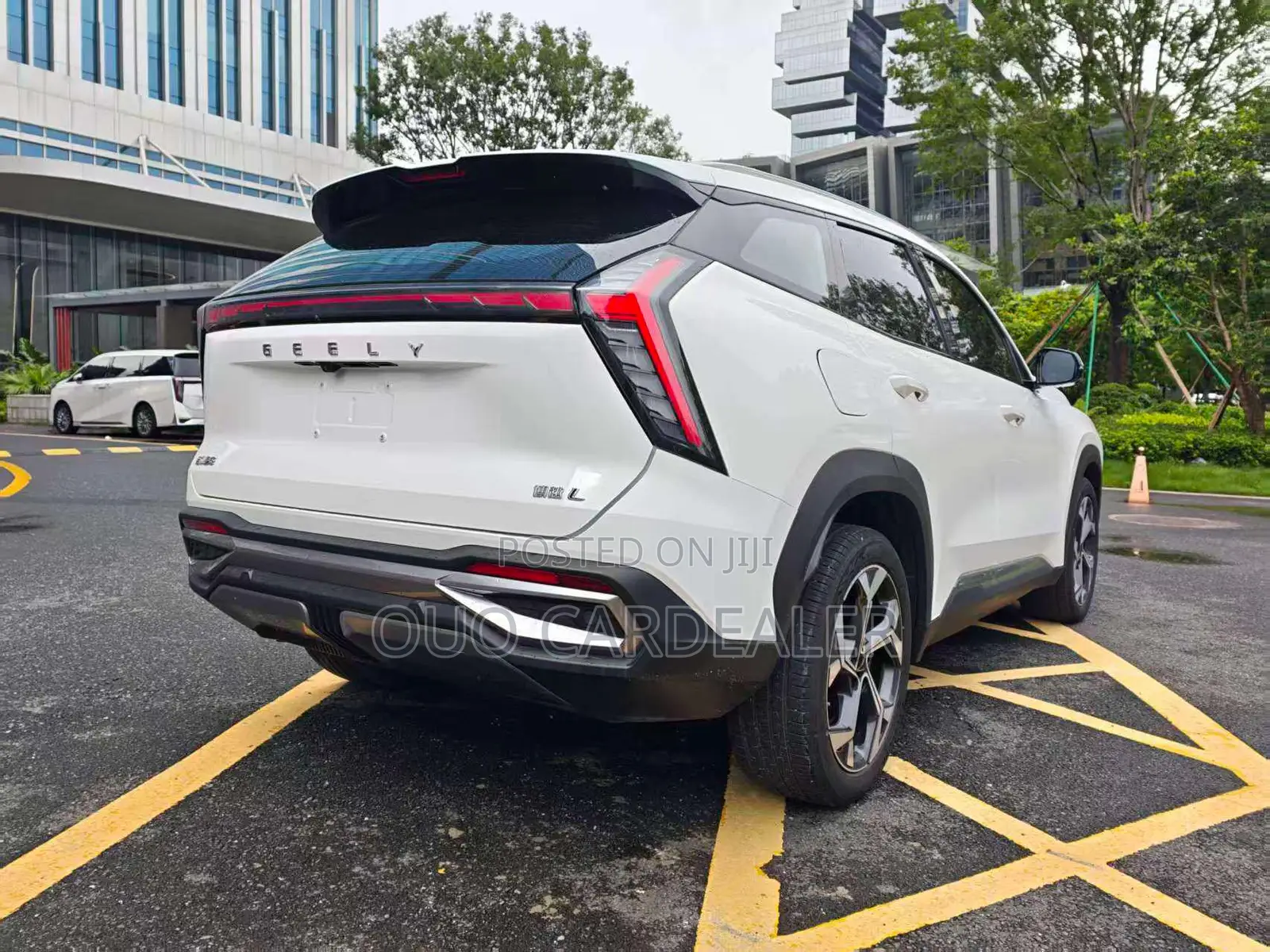 Geely Boyue 2024 White