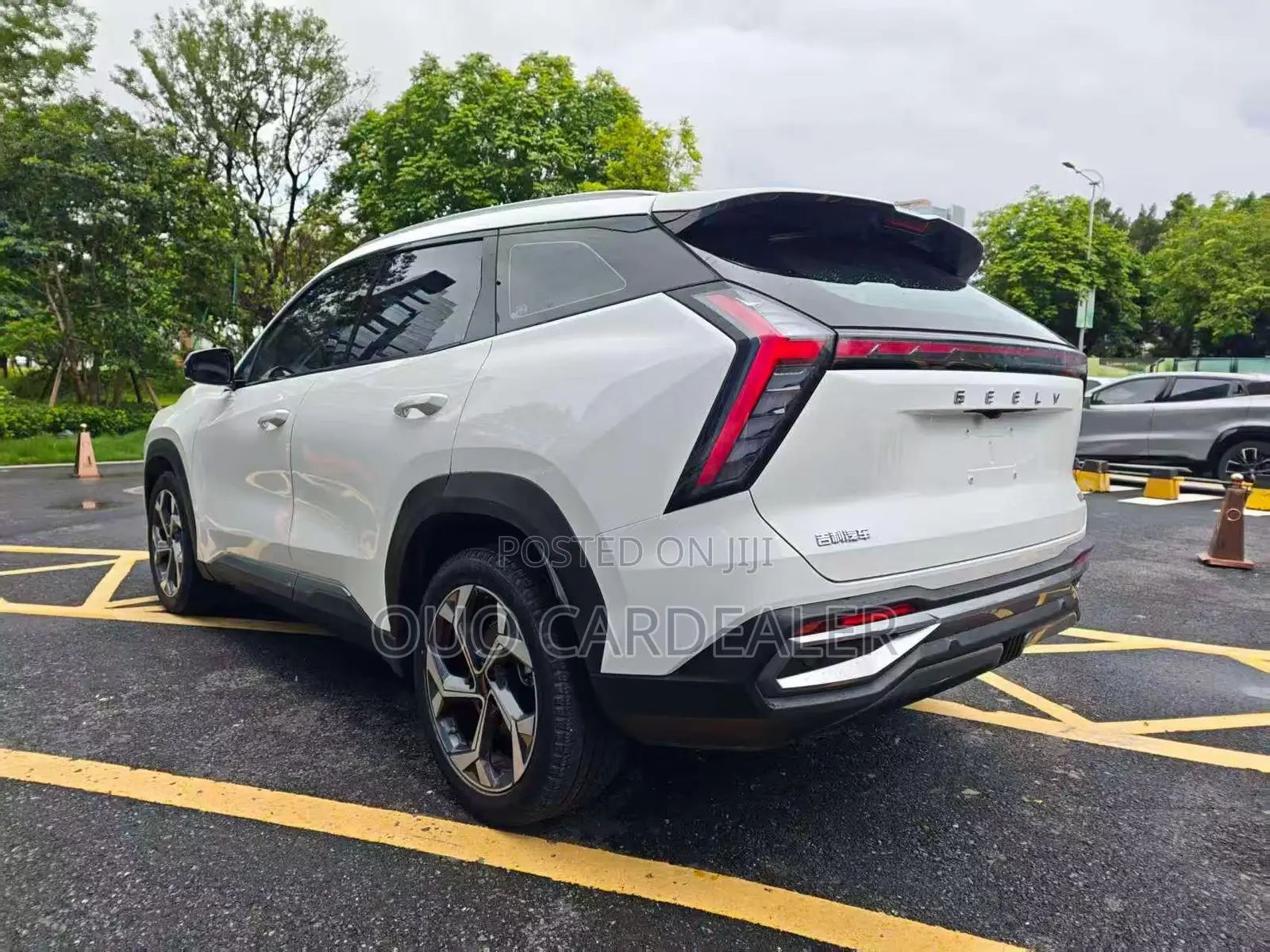Geely Boyue 2024 White