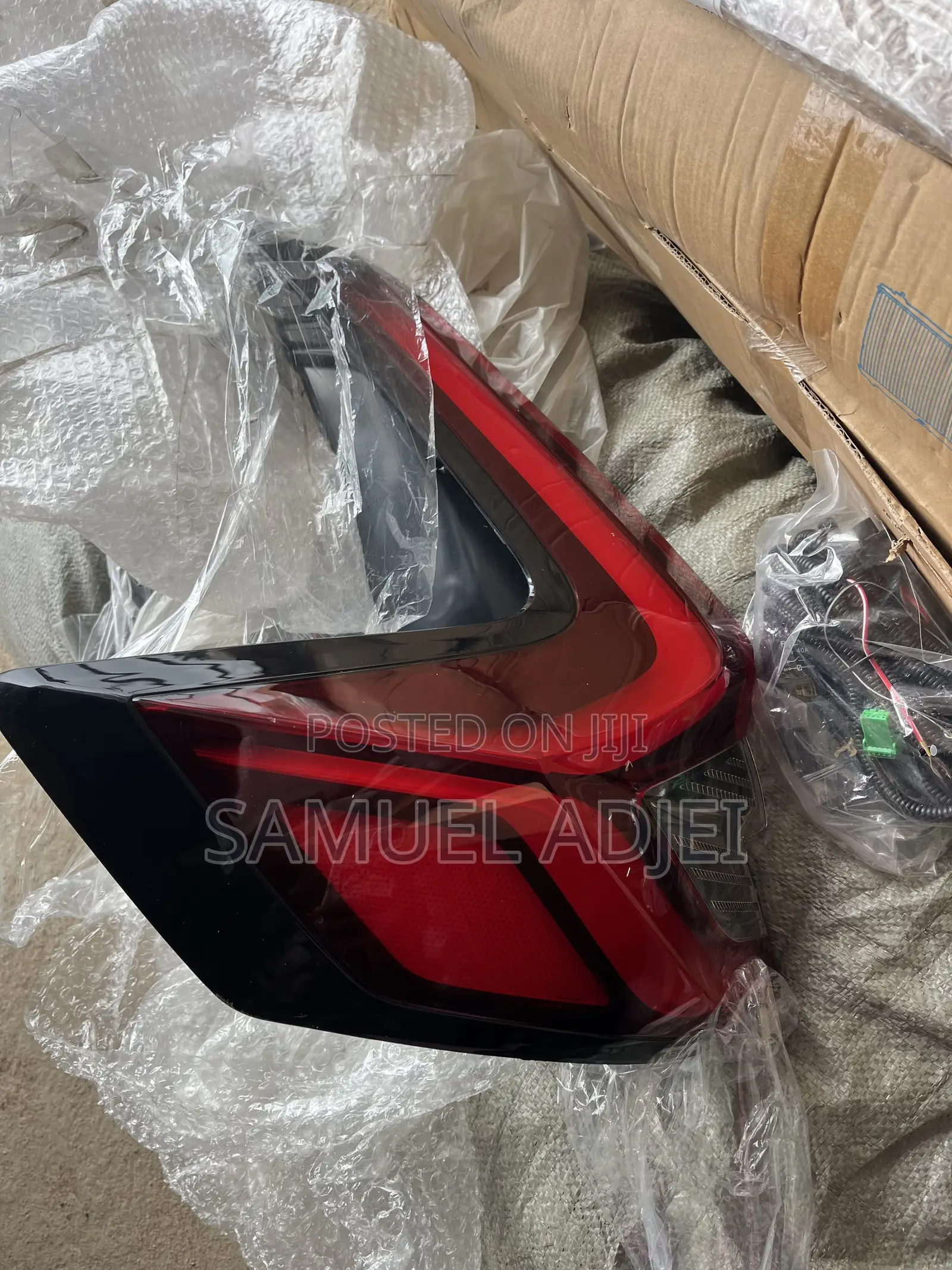 Honda CRV 23 to 25 Tail Light Full Led.