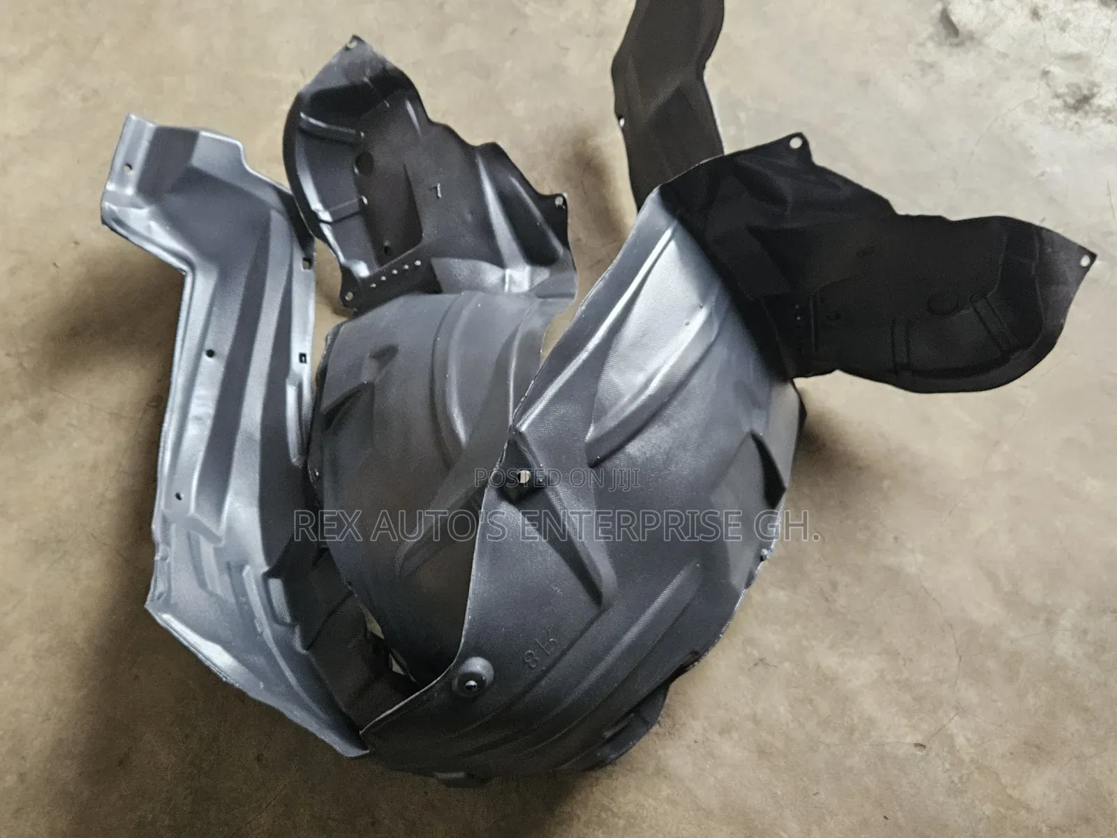 Corolla 2009,2010,2011,2012,2013/ Fender Liner