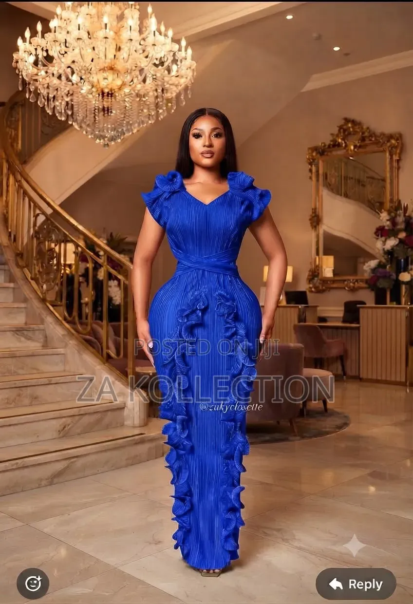 Elegant Ladies Dress for Weddings