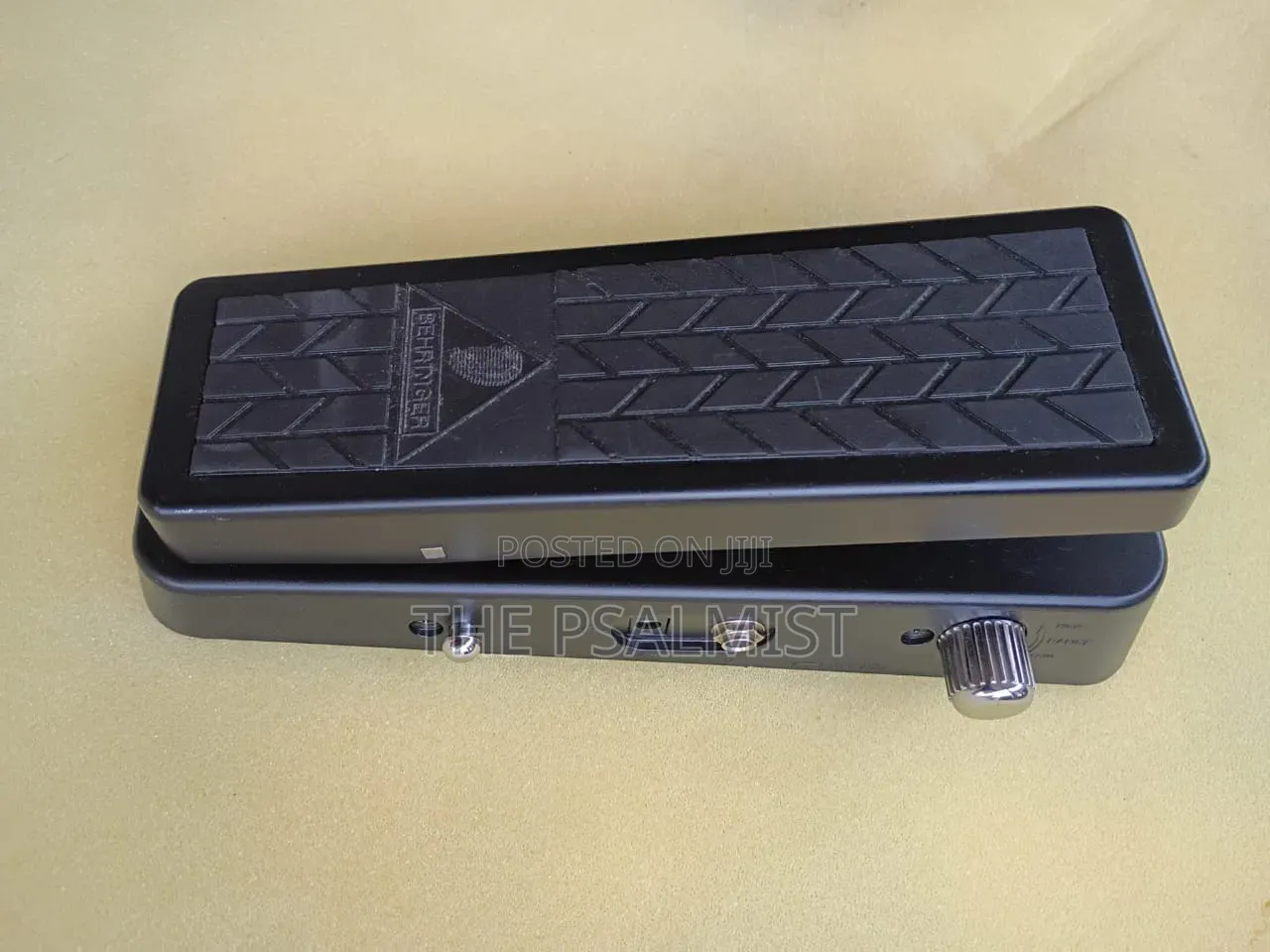 Behringer HB01 Wah Hellbabe Wah Pedal