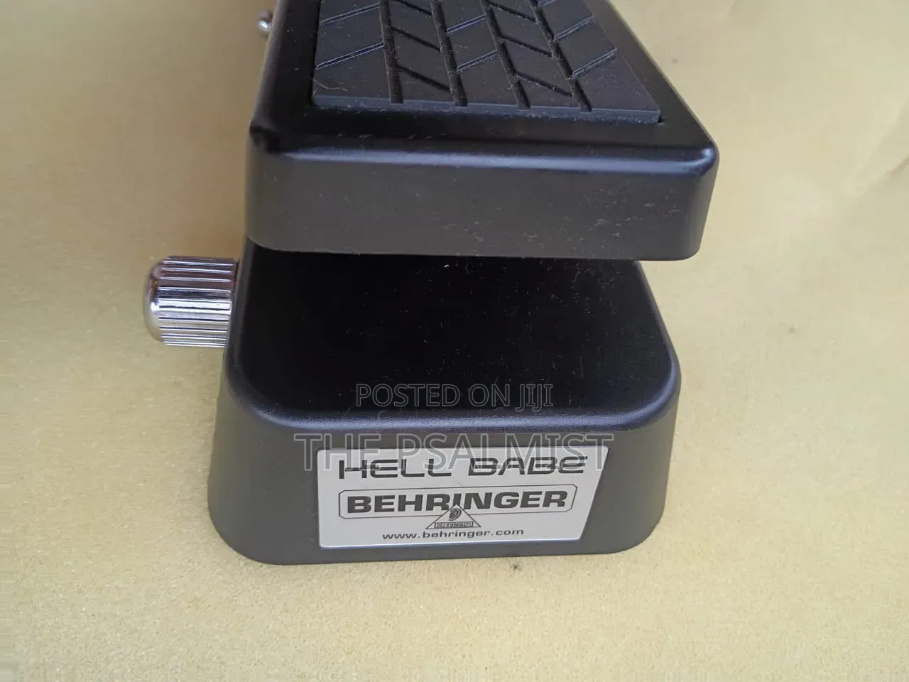 Behringer HB01 Wah Hellbabe Wah Pedal