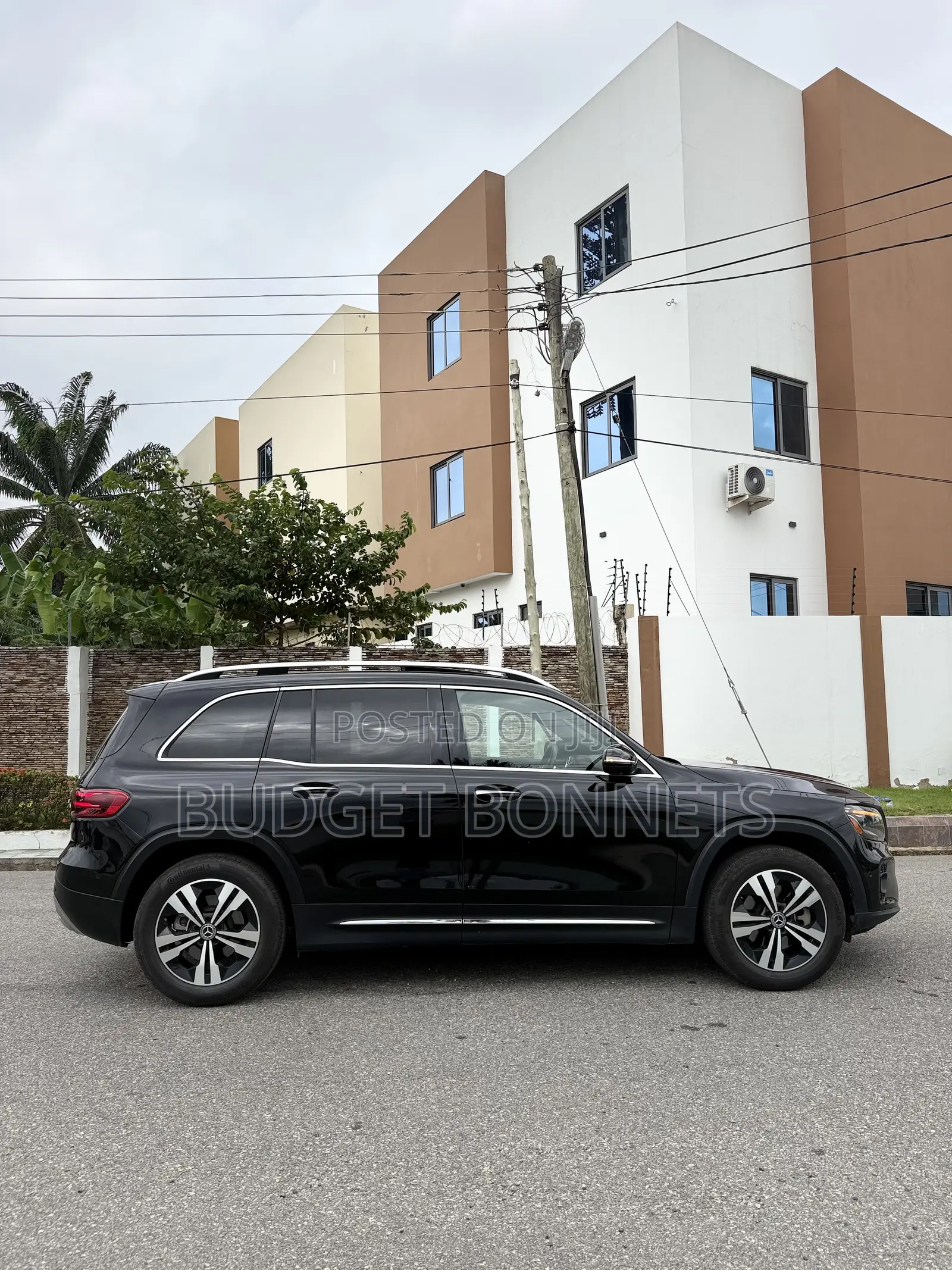 Mercedes-Benz GLB-Class GLB 250 2024 Black
