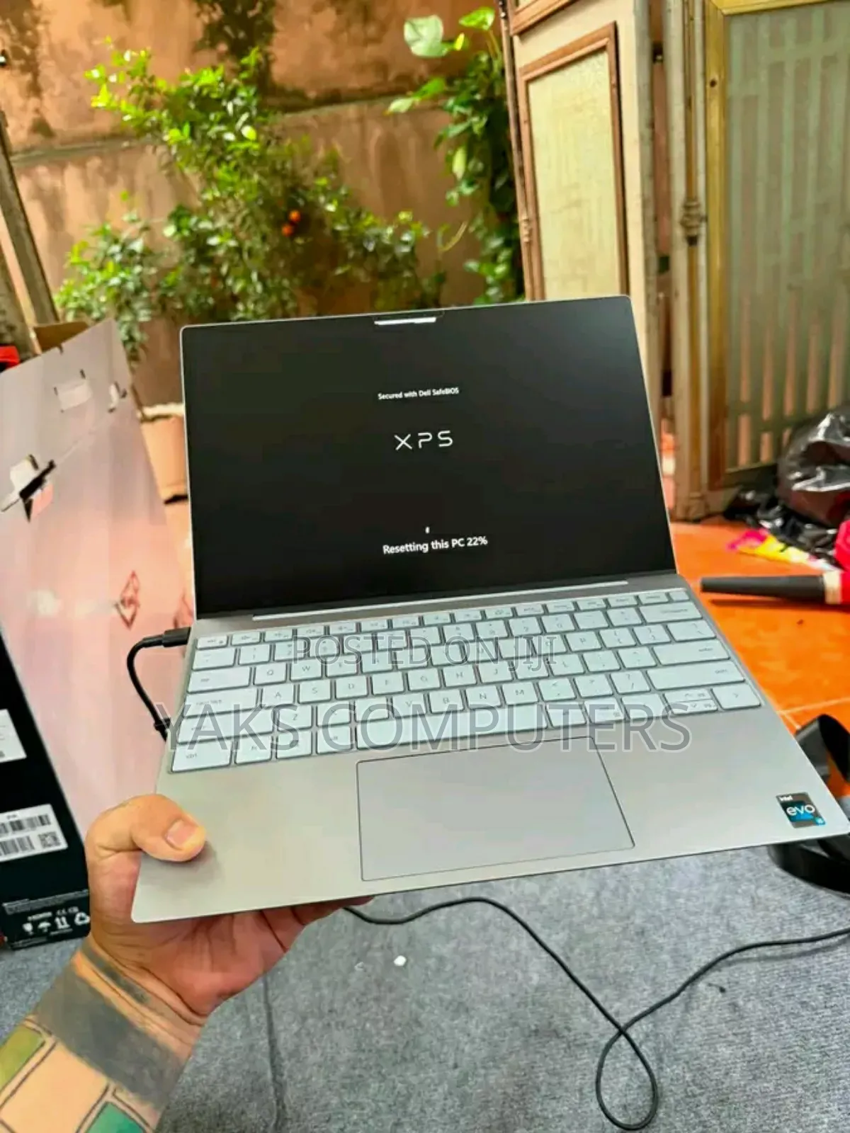 New Laptop Dell XPS 13 32GB Intel Core i7 SSD 512GB