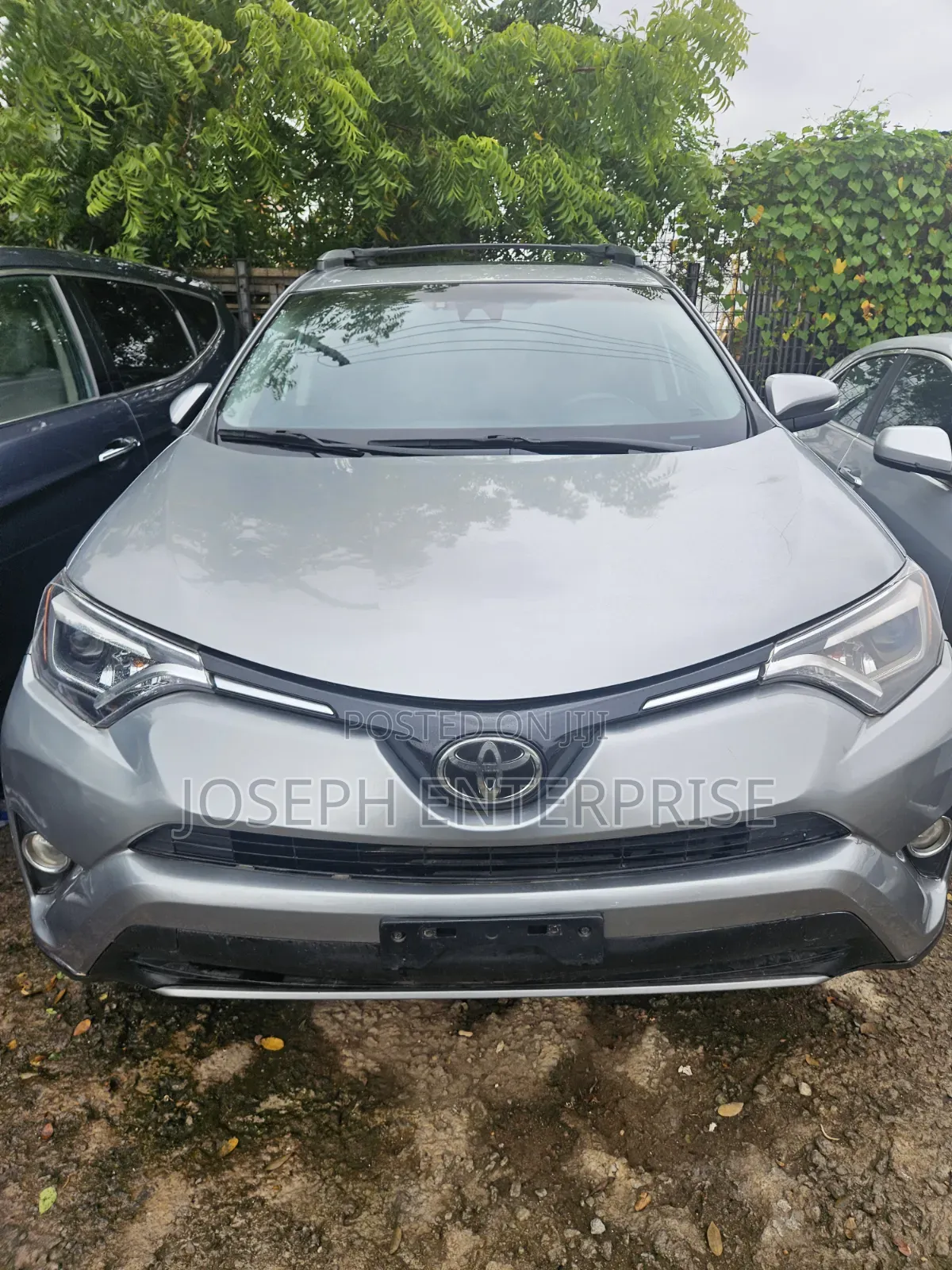 Toyota RAV4 2017 Gray