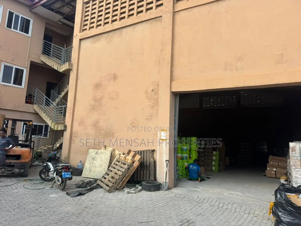 700 Warehouses for Rent at Achimota