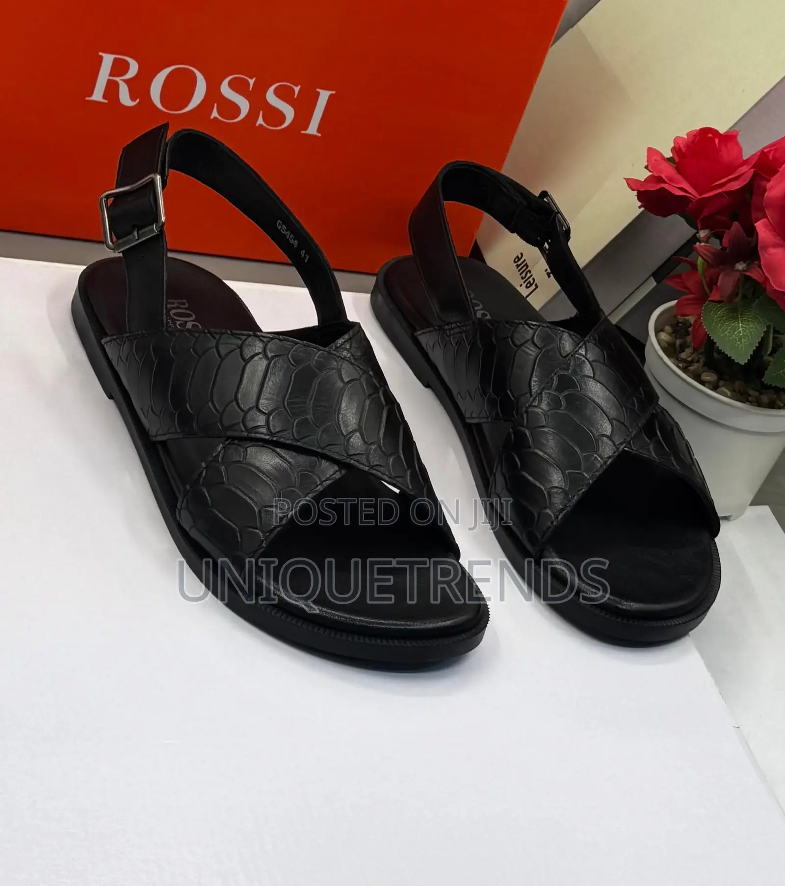 ROSSI Men’s Black Leather Sandals
