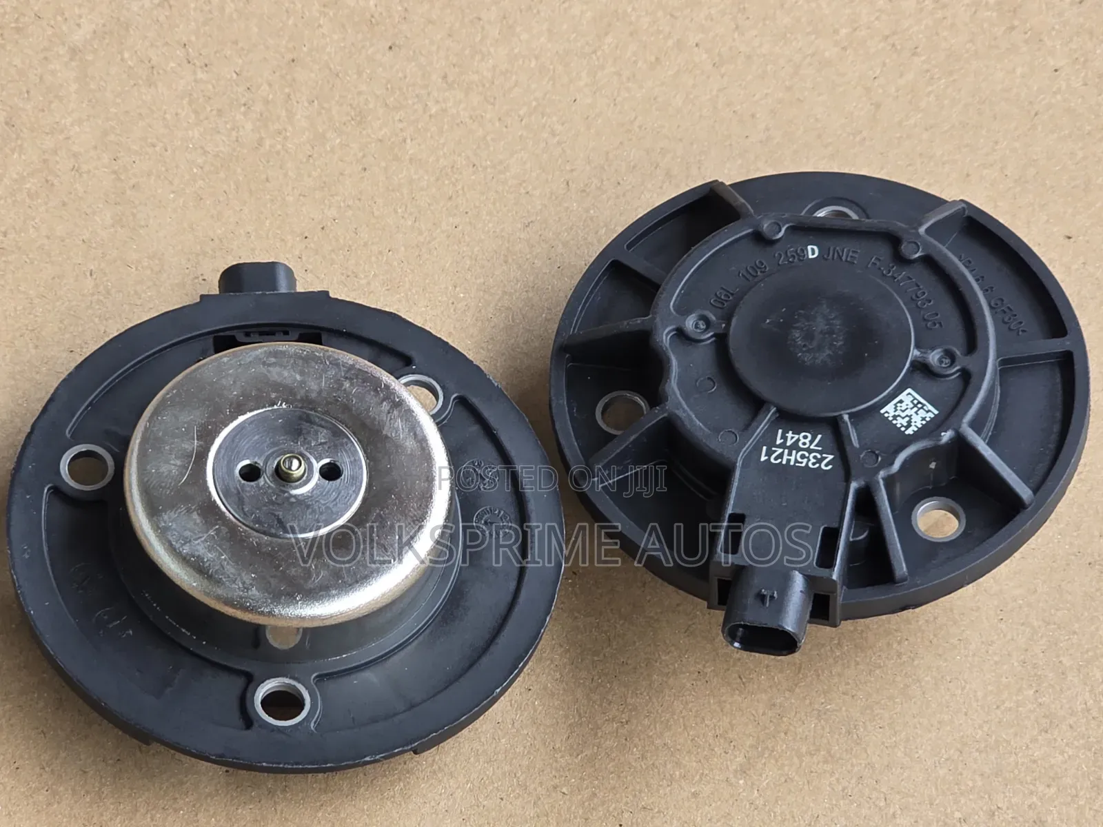 Camshaft Adjuster Fit VW and Audi With 1.8L or 2.0L TSI/ TFSI Engines.