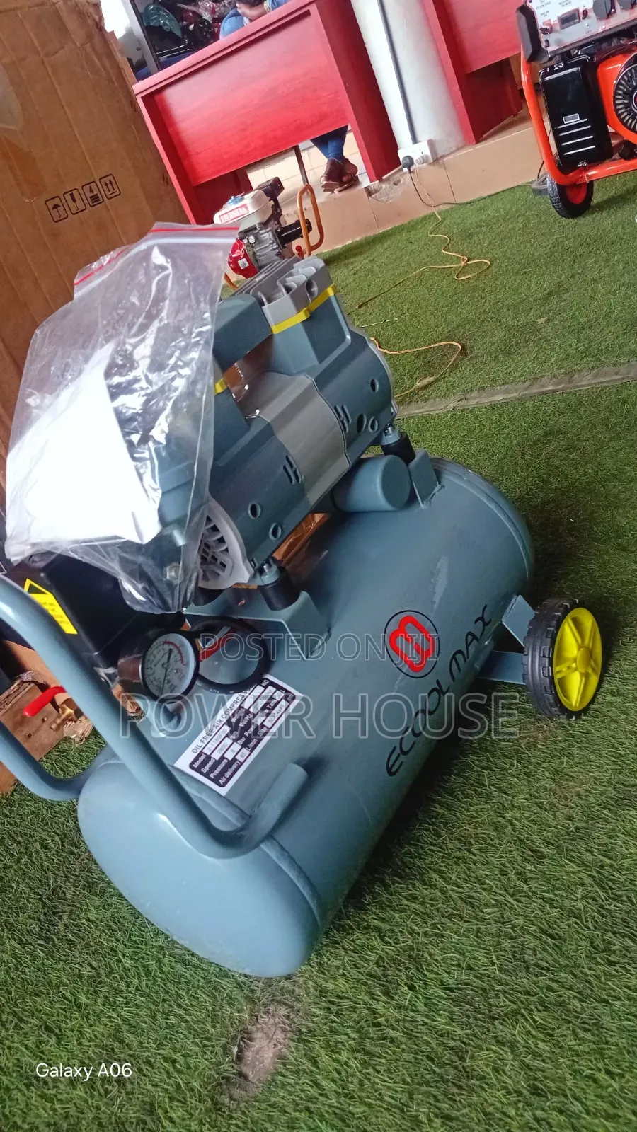 Oil-Free Air Compressor – High Efficiency, Powerful Air Delivery