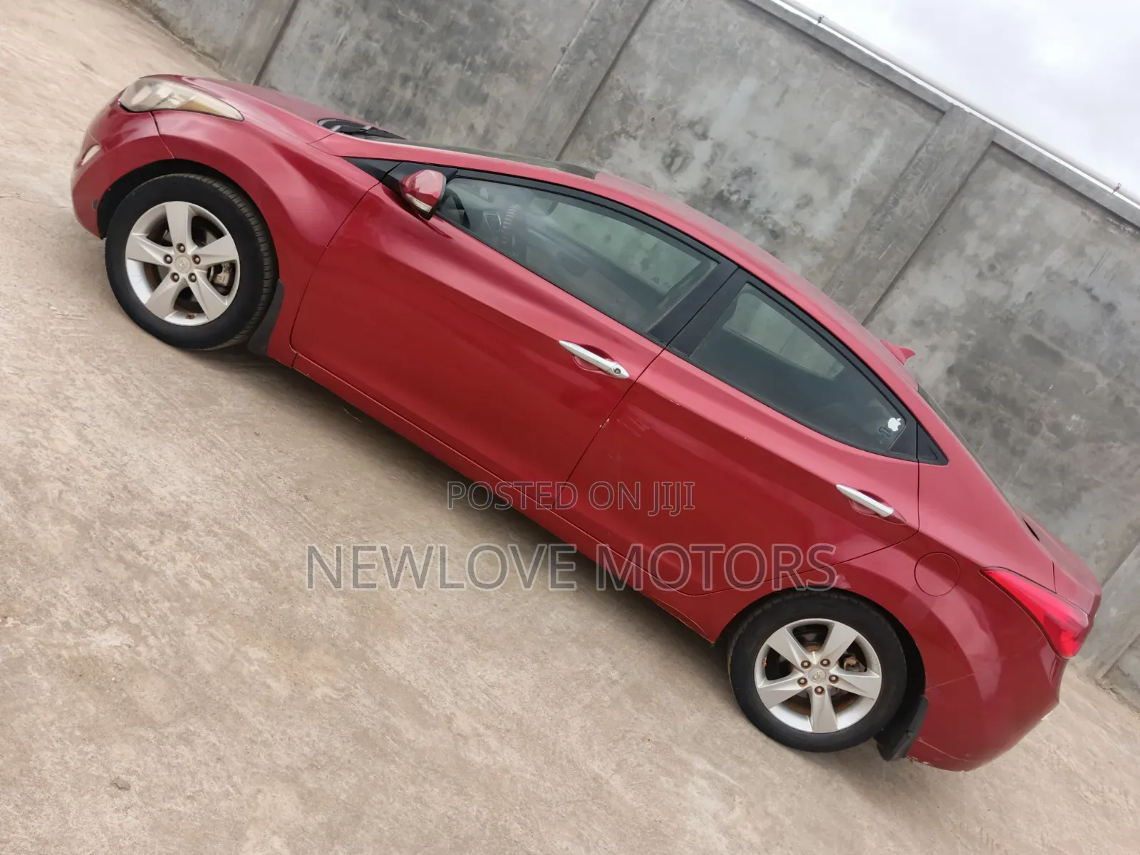 Hyundai Elantra 2013 Red