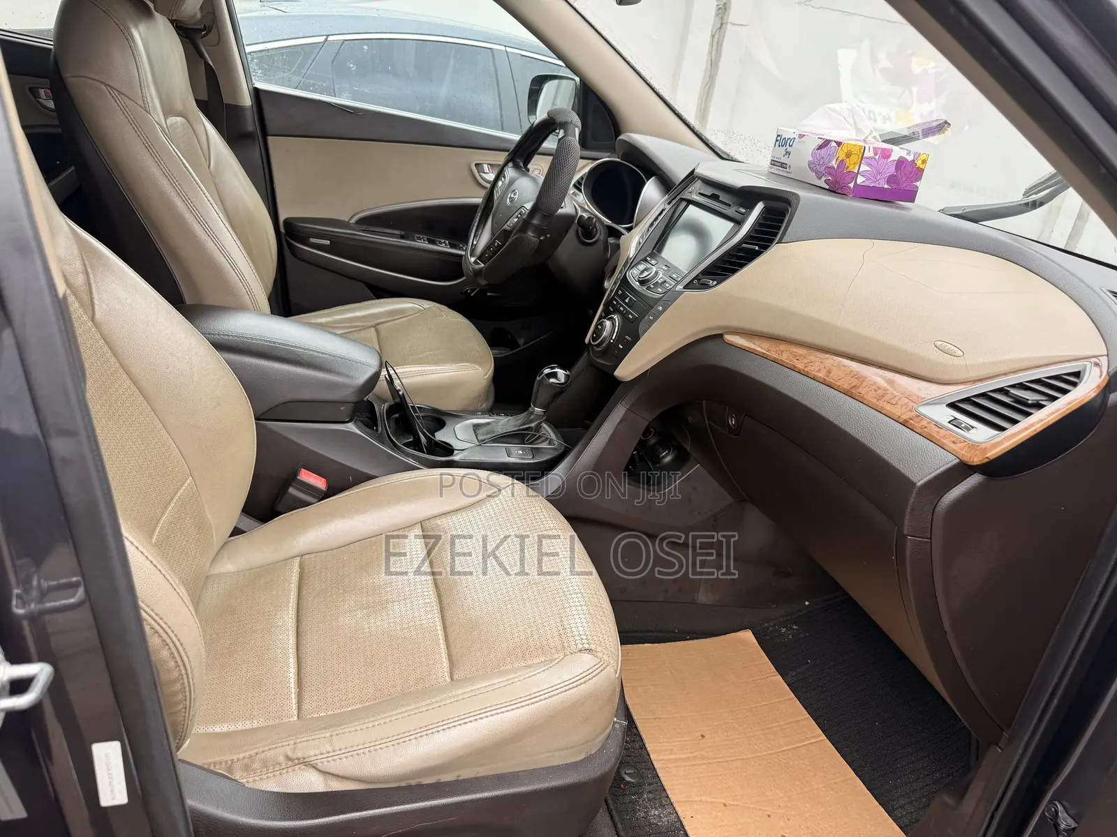Hyundai Santa Fe Limited 4dr SUV (3.3L 6cyl 6A) 2015 Gray
