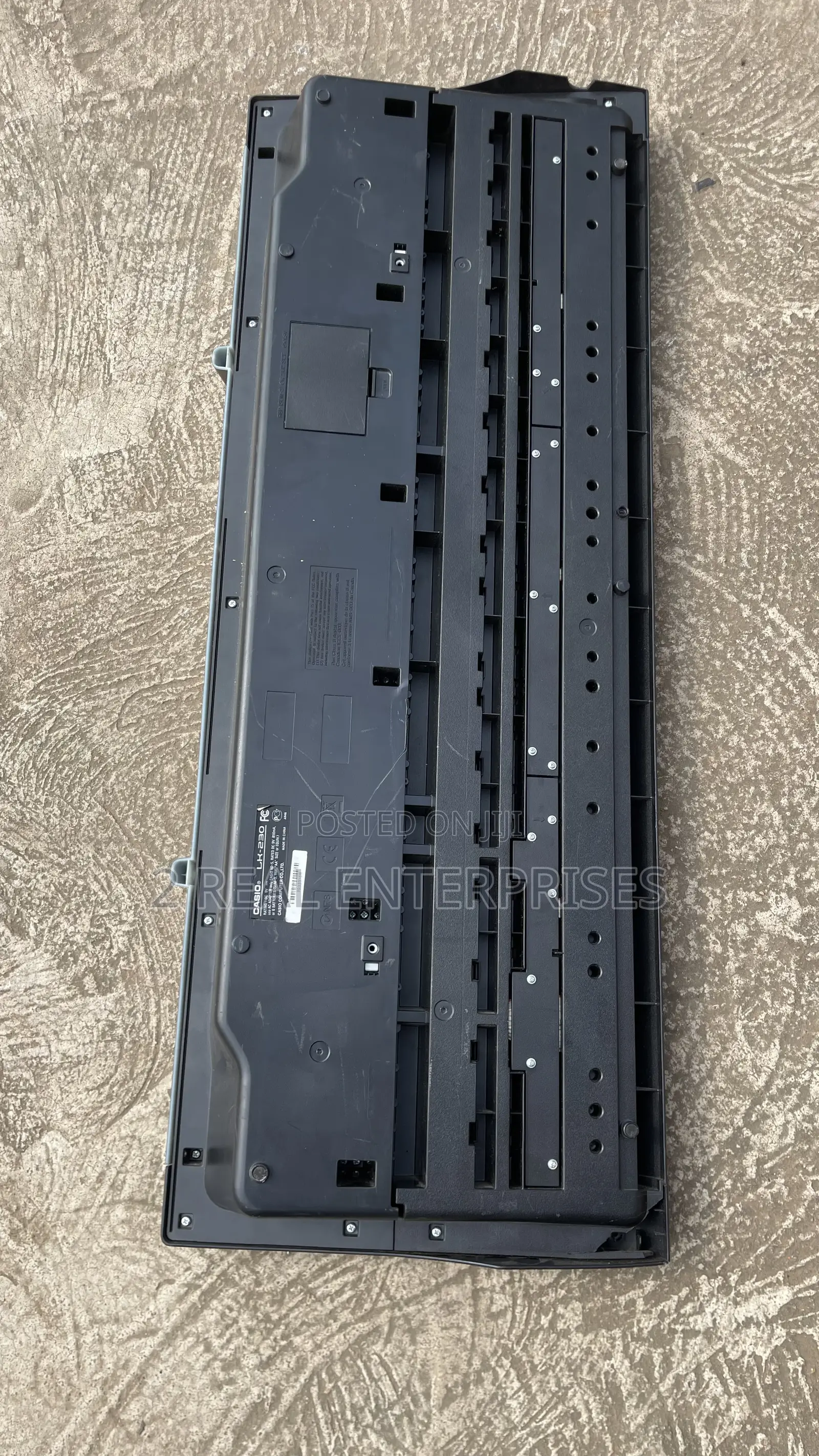 Casio LK-230 Electronic Keyboard With MIDI