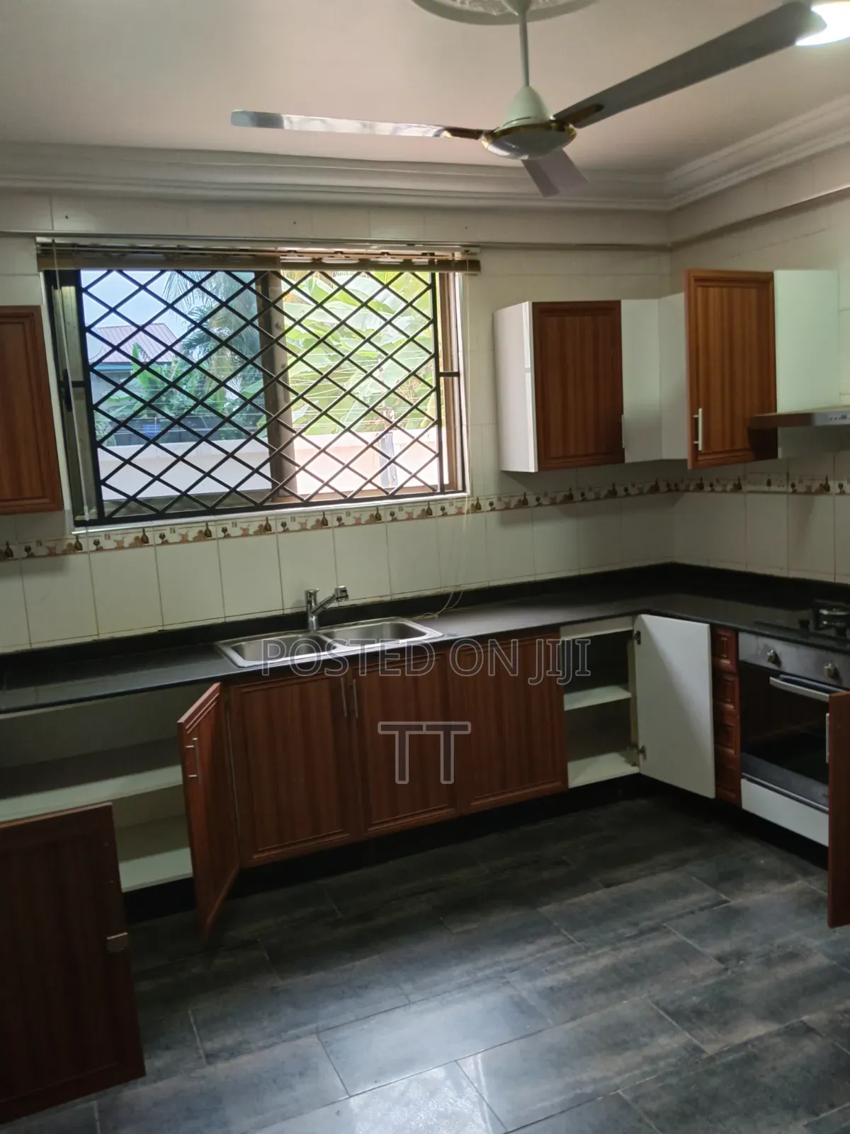 4bdrm House in East Airport for rent