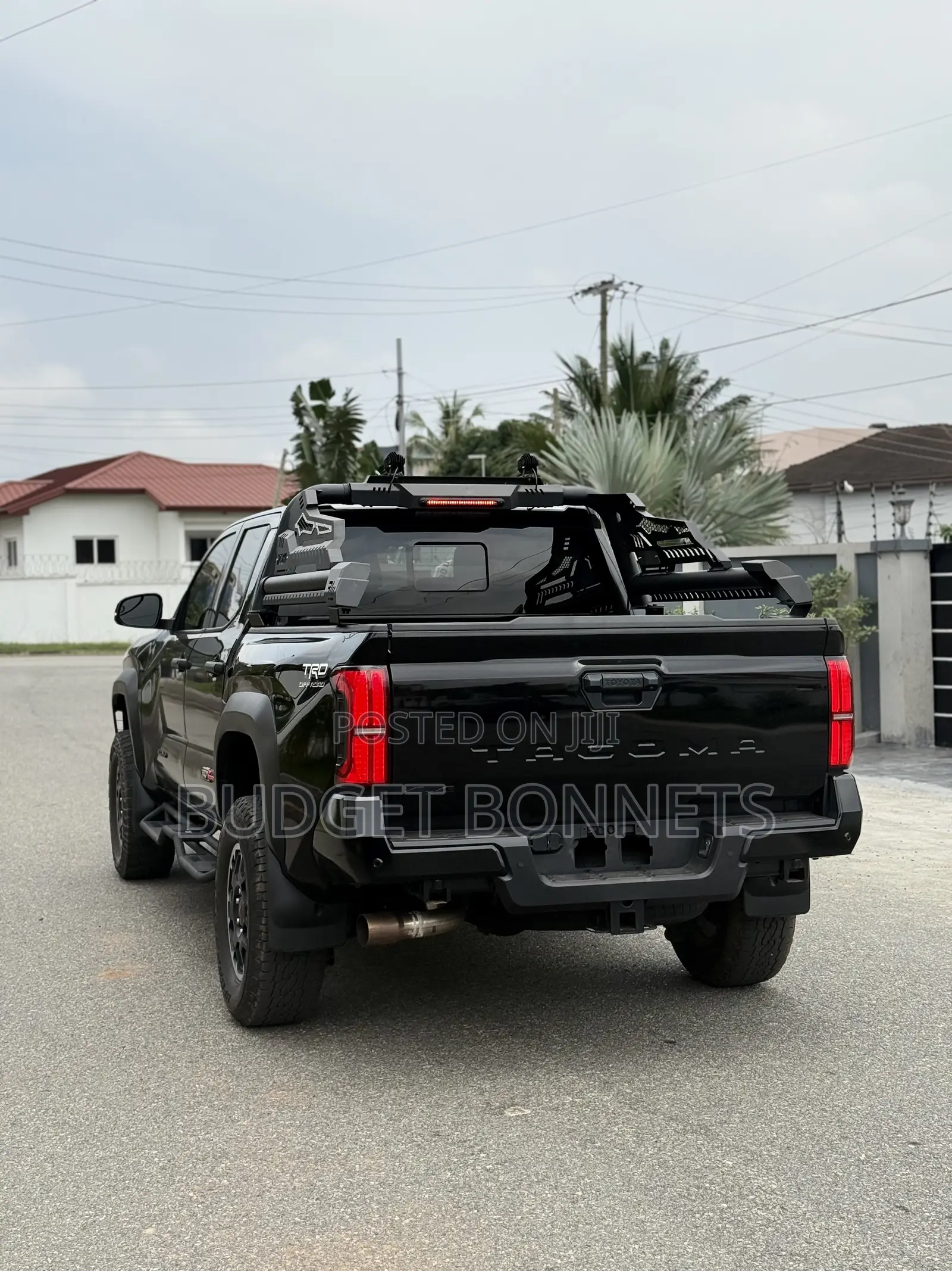 Toyota Tacoma TRD Off-Road Double Cab 4WD 5.0 ft. SB (Automatic) 2025 Black
